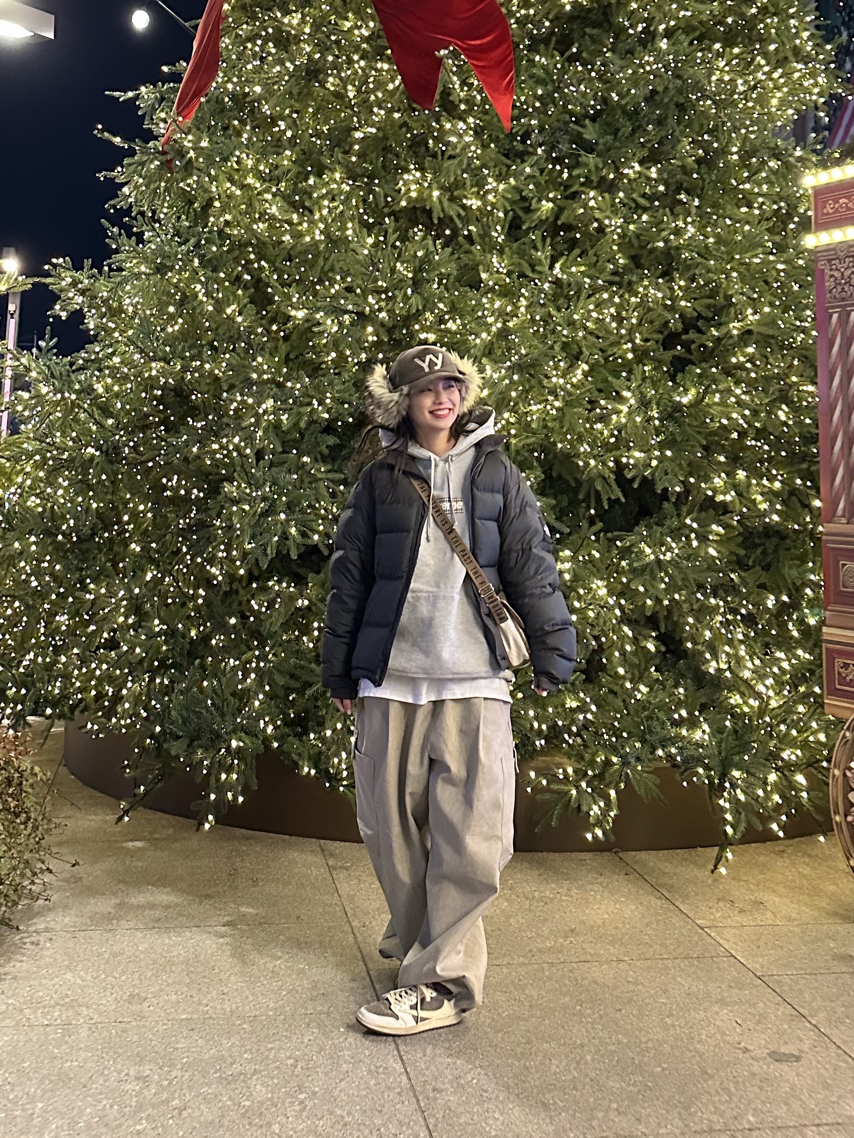 Open Yy Faux Fur Corduroy Earflap Cap Khaki, Supreme x Burberry Box Logo Hooded Sweatshirt Heather Grey - 22SS 착용 스타일 - 3