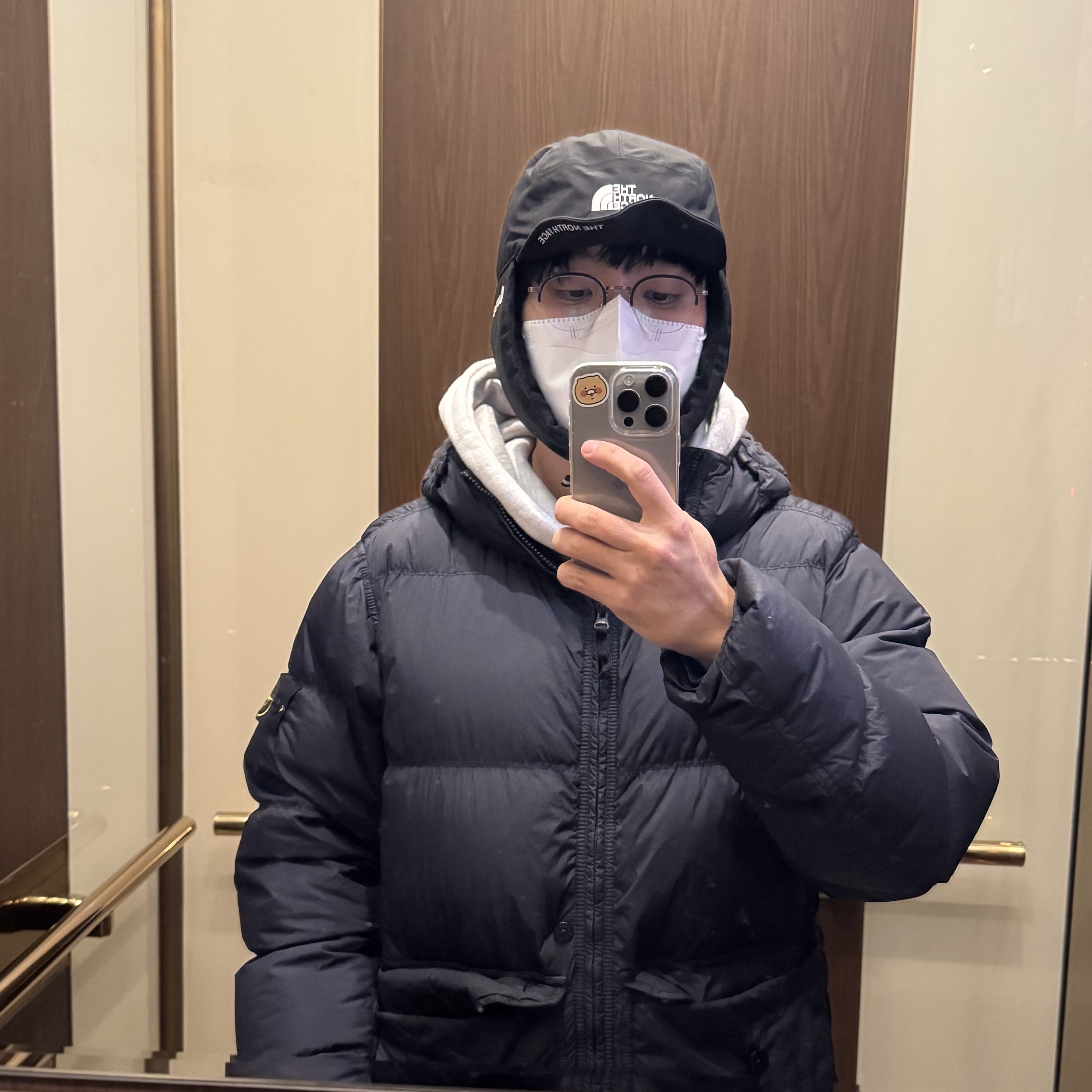 The North Face Gore-Tex Earmuff Cap Black, Stone Island 40723 Crinkle Reps Hooded Down Jacket Black - 24FW 착용 스타일 - 2