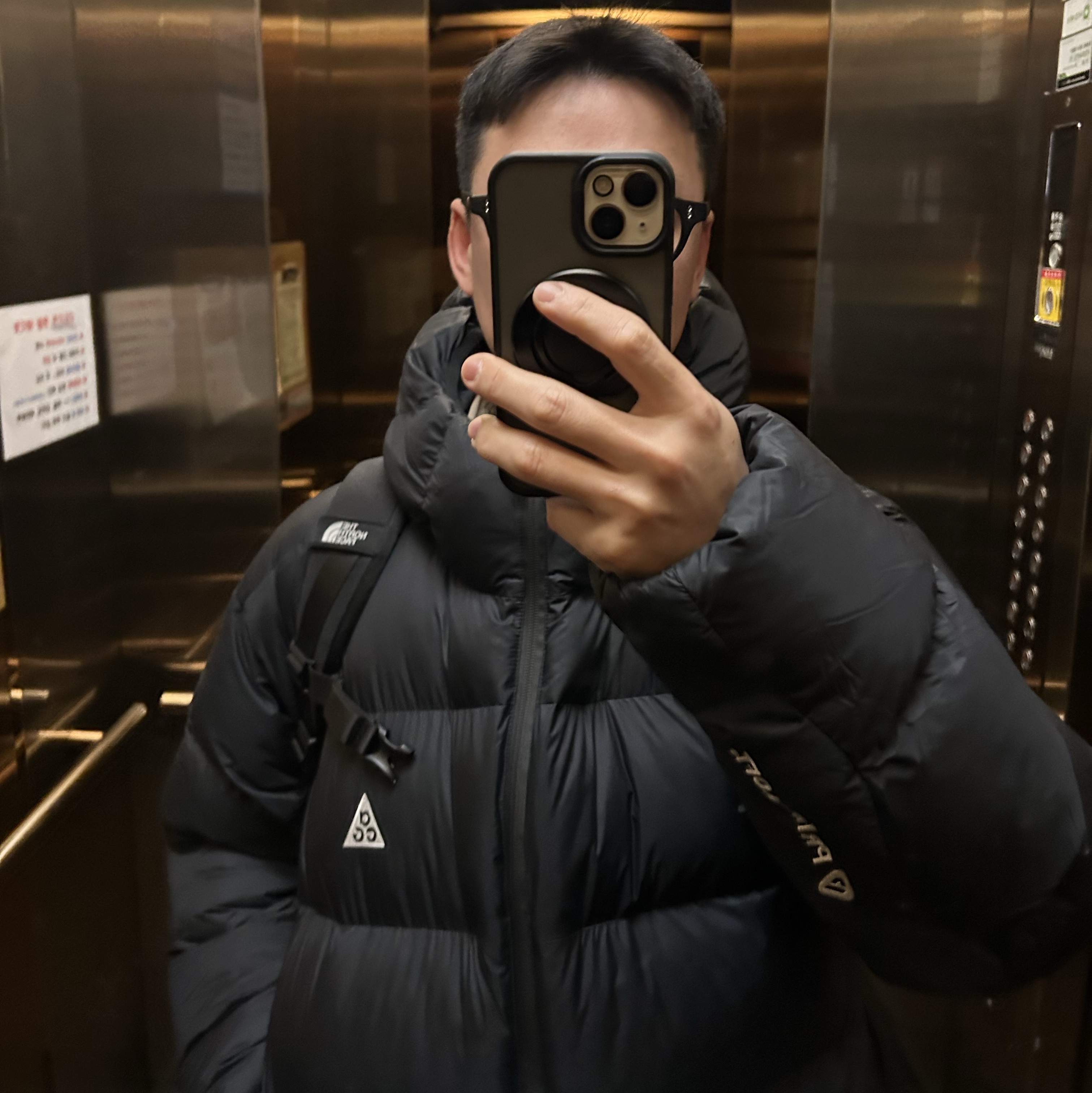 Nike ACG Therma-Fit ADV Lunar Lake Puffer Jacket Black - Asia, Nike ACG Arctic Wolf Full Zip Top Khaki Light Iron Ore - Asia 착용 스타일 - 3