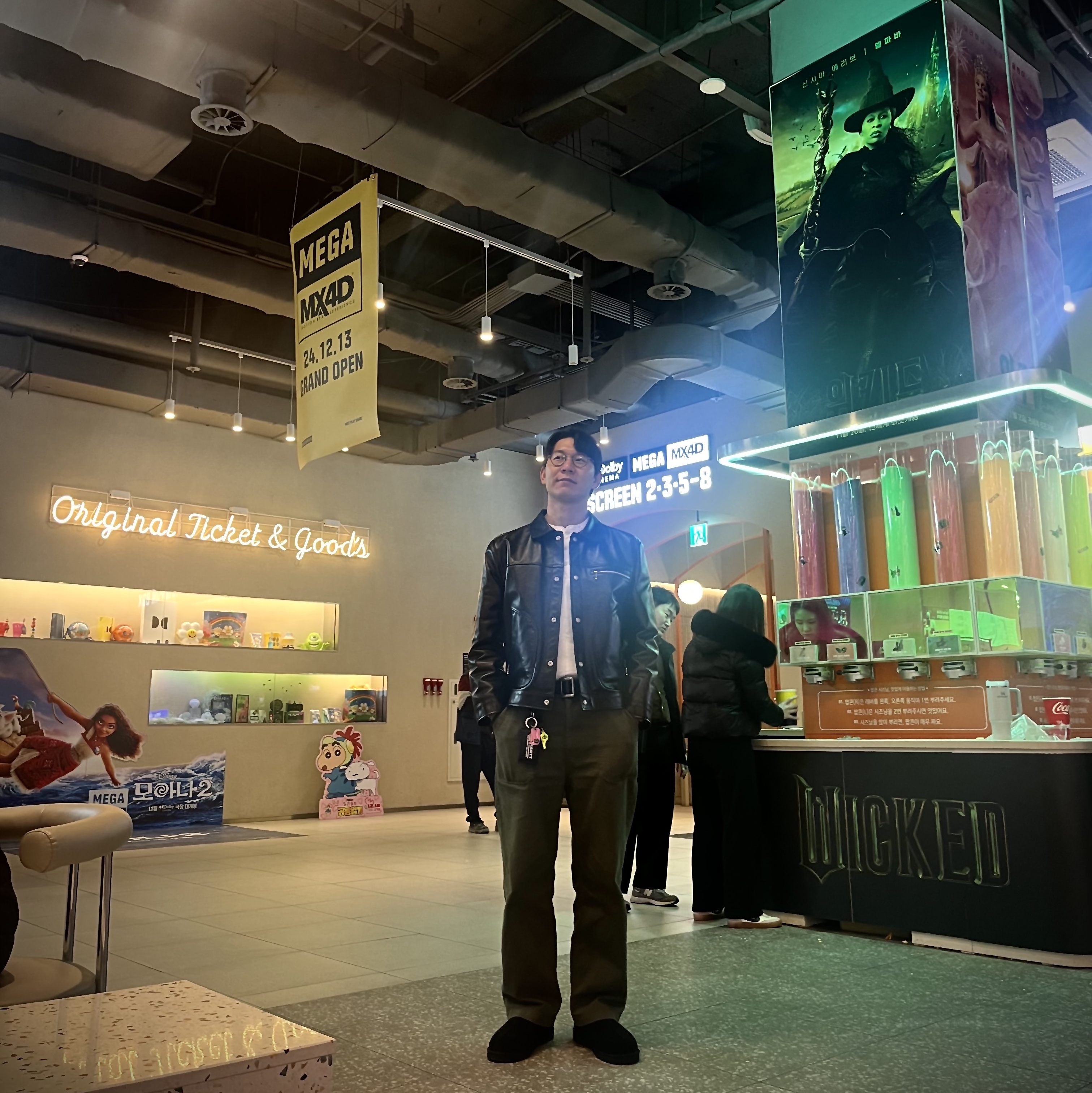 UGG Tasman Black, (W) UGG Tasman Slipper Black 착용 스타일