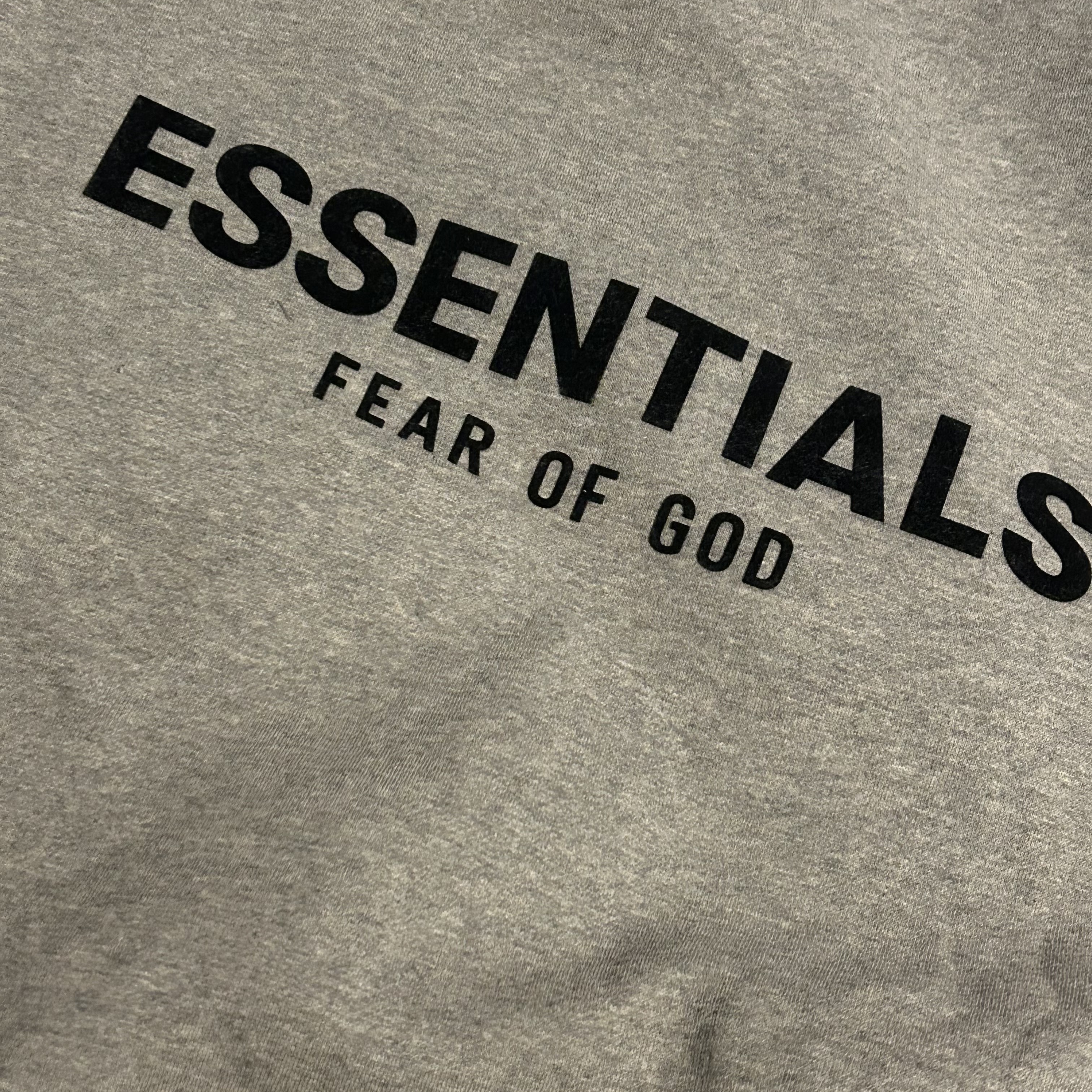 Essentials The Core Collection Hoodie Dark Oatmeal 착용 스타일 - 2