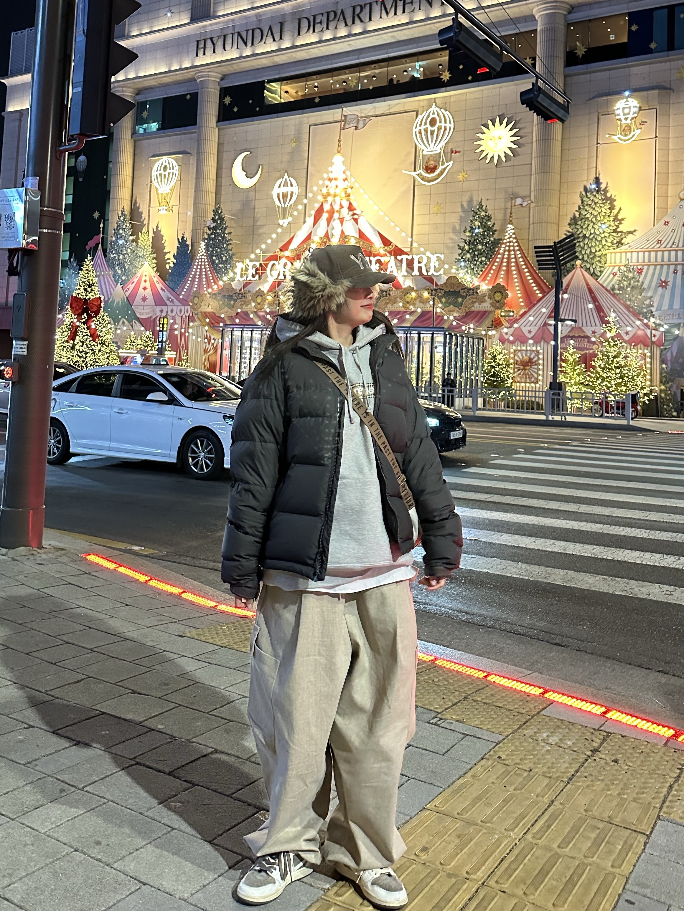 Open Yy Faux Fur Corduroy Earflap Cap Khaki, Supreme x Burberry Box Logo Hooded Sweatshirt Heather Grey - 22SS 착용 스타일 - 6