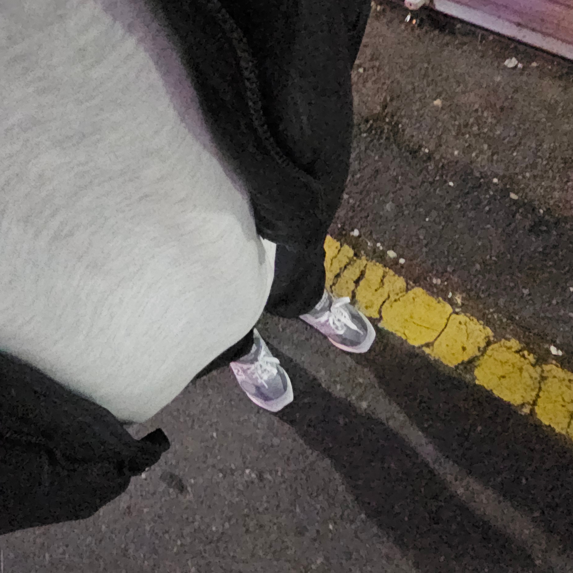 New Balance 993 Made in USA Grey - D Standard, IAB Studio Sweatshirt Oatmeal Navy 착용 스타일 - 1