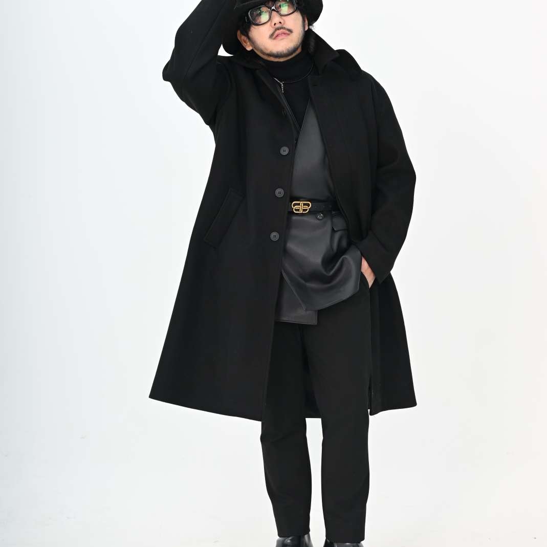 Balenciaga Rim BB Icon Leather Ankle Boots Black, Balenciaga BB Large Belt Black 착용 스타일 - 3