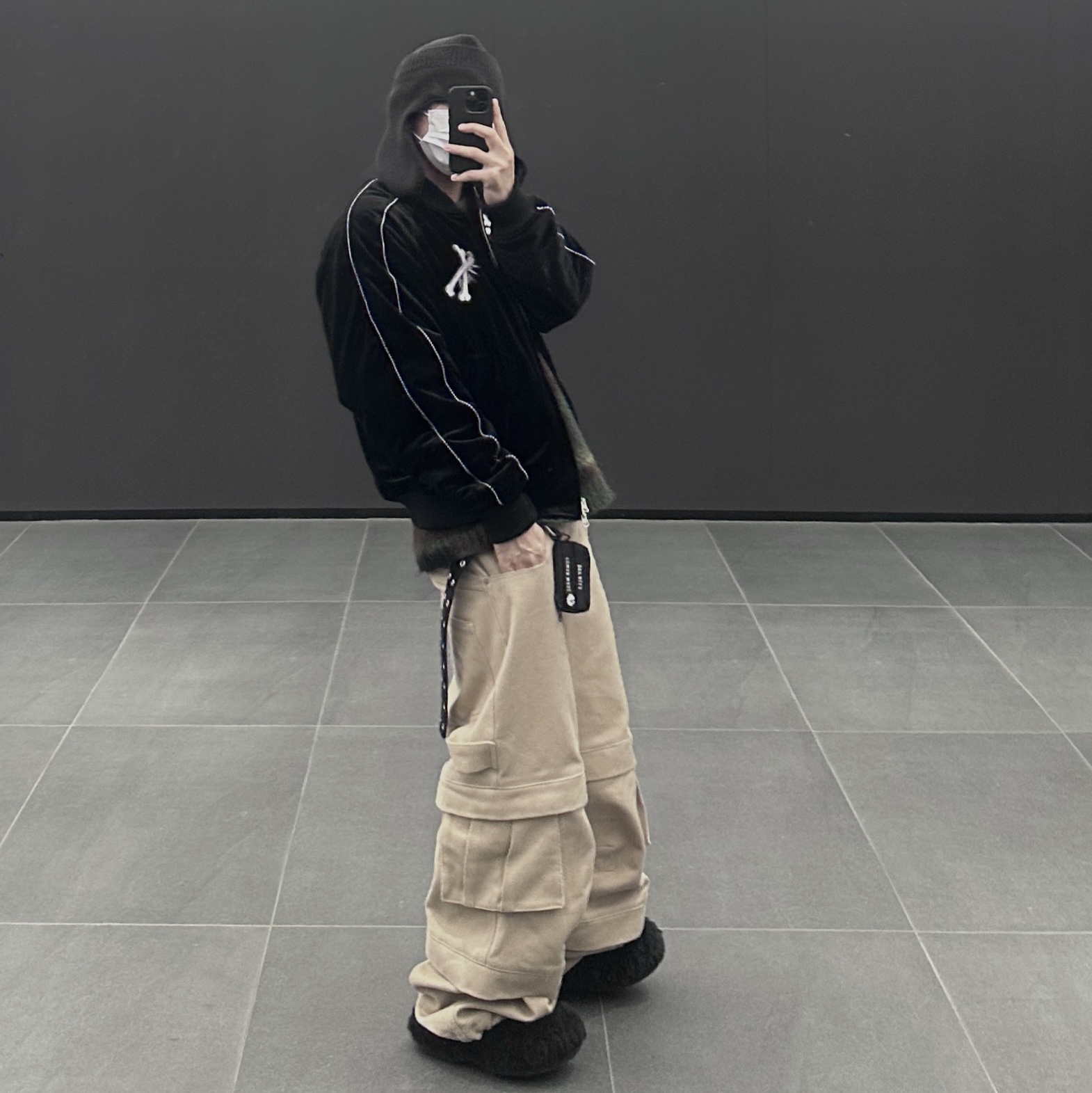 Human Made Military Card Case Black, Supreme x Comme des Garcons Junya Watanabe Man Brushed Camo Sweater Olive - 21FW 착용 스타일 - 2