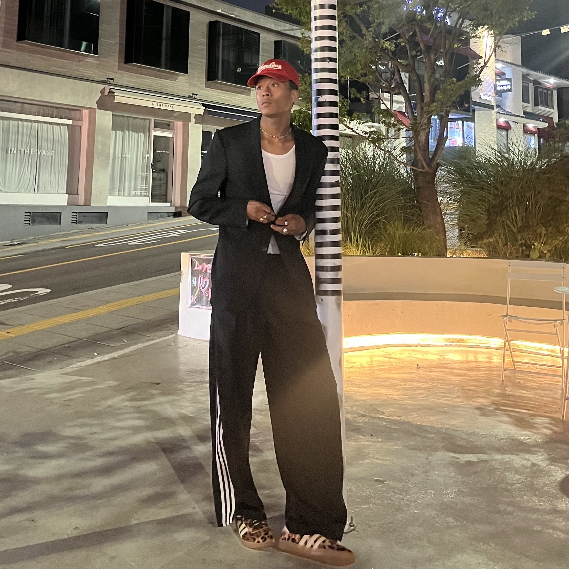Adidas x Wales Bonner Pony Leo Samba Dark Brown Cream White, (W) Adidas Originals Firebird Loose Track Pants Black - KR Sizing 착용 스타일