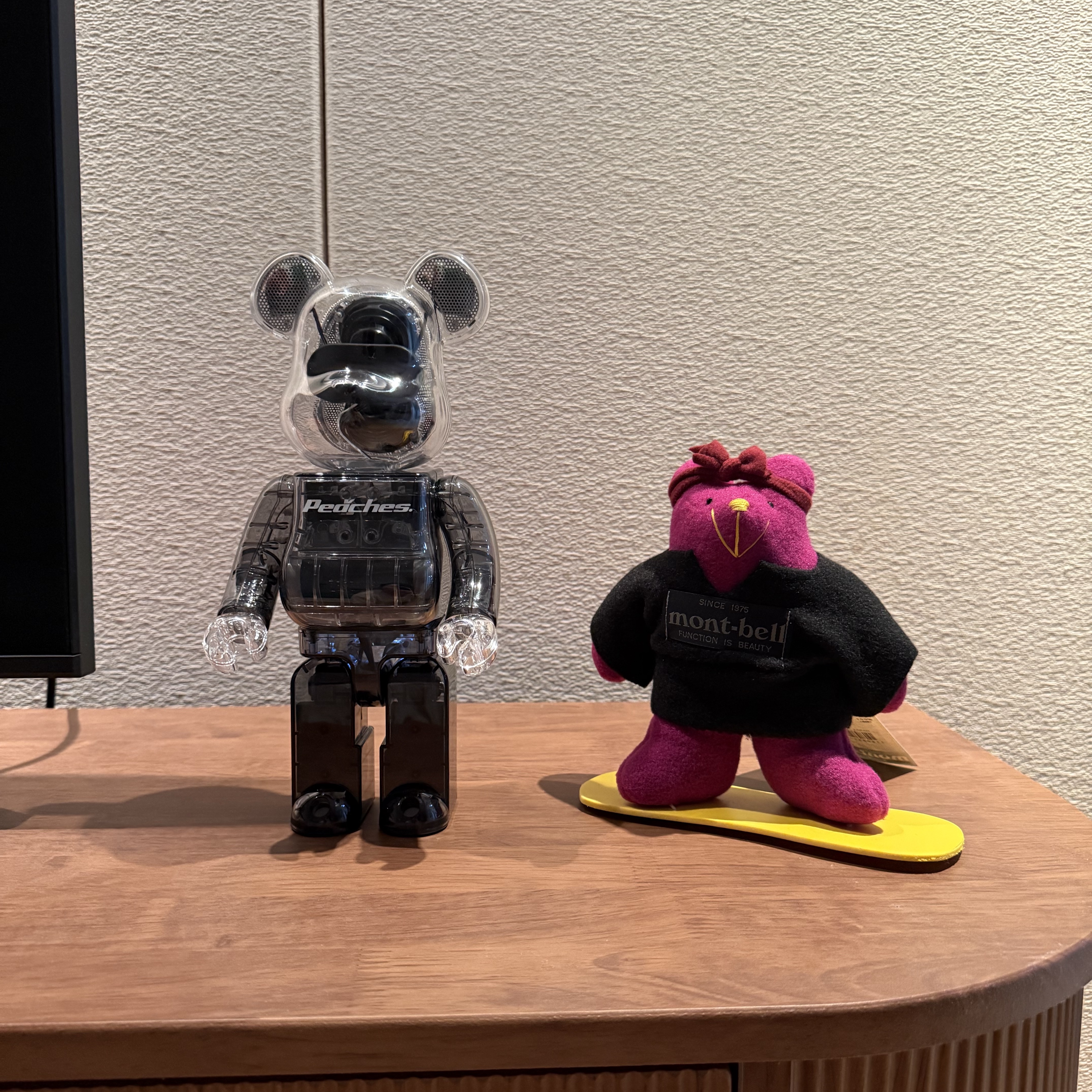 BE@RBRICK AUDIO Peaches. 400% 착용 스타일