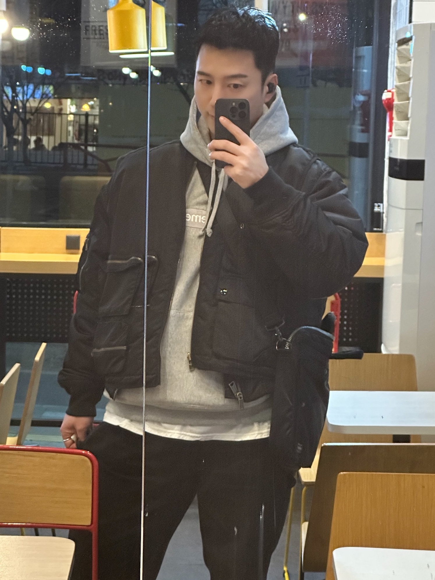 Supreme Box Logo Hooded Sweatshirt Heather Grey - 24FW, Supreme 2-in-1 Ma-1 + Vest Black - 24SS 착용 스타일 - 1