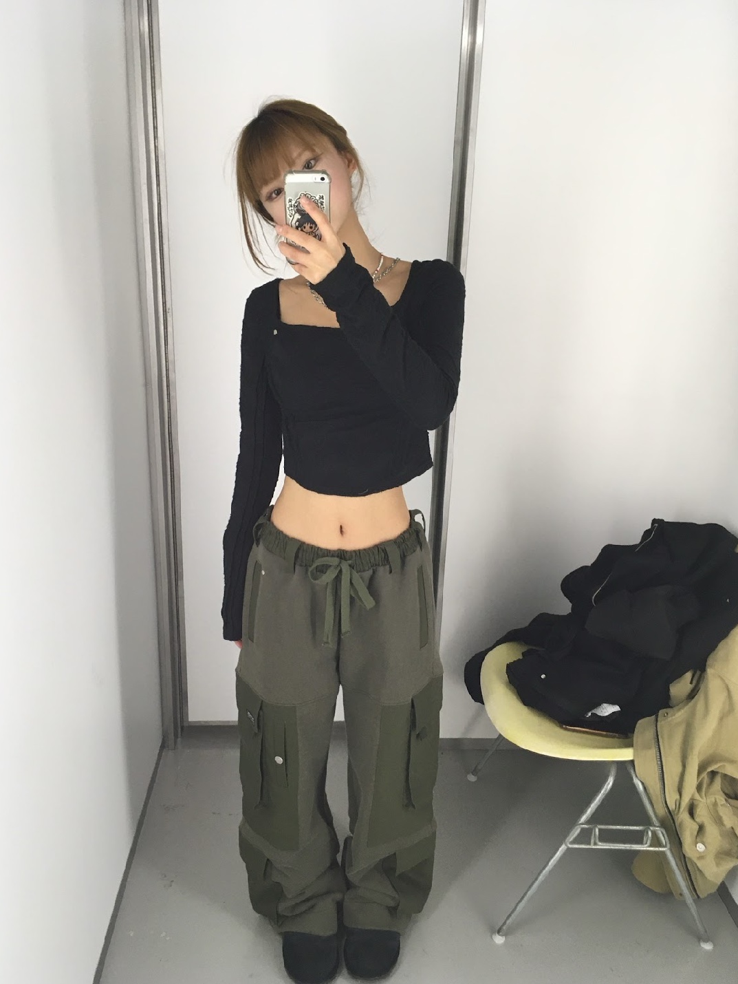 Vacant Archive Women Beti Square Neck Long Sleeve Top Brown, Vacant Archive Women Beti Square Neck Long Sleeve Top Black 착용 스타일