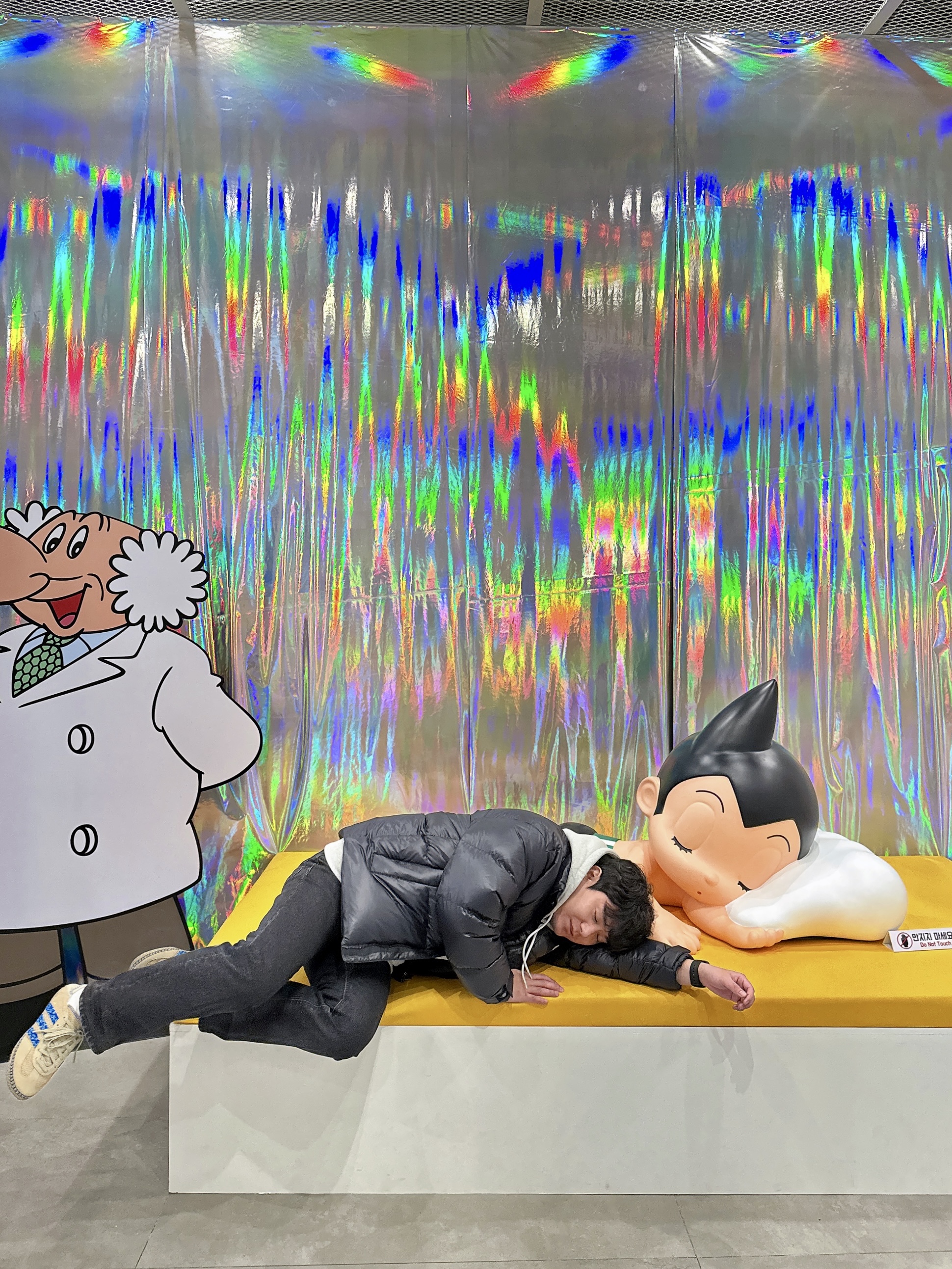 Adidas x Clot Gazelle Linen Khaki Light Blue, Nike x Drake Nocta Cardinal Stock Essential Hoodie Grey - Asia 착용 스타일 - 6