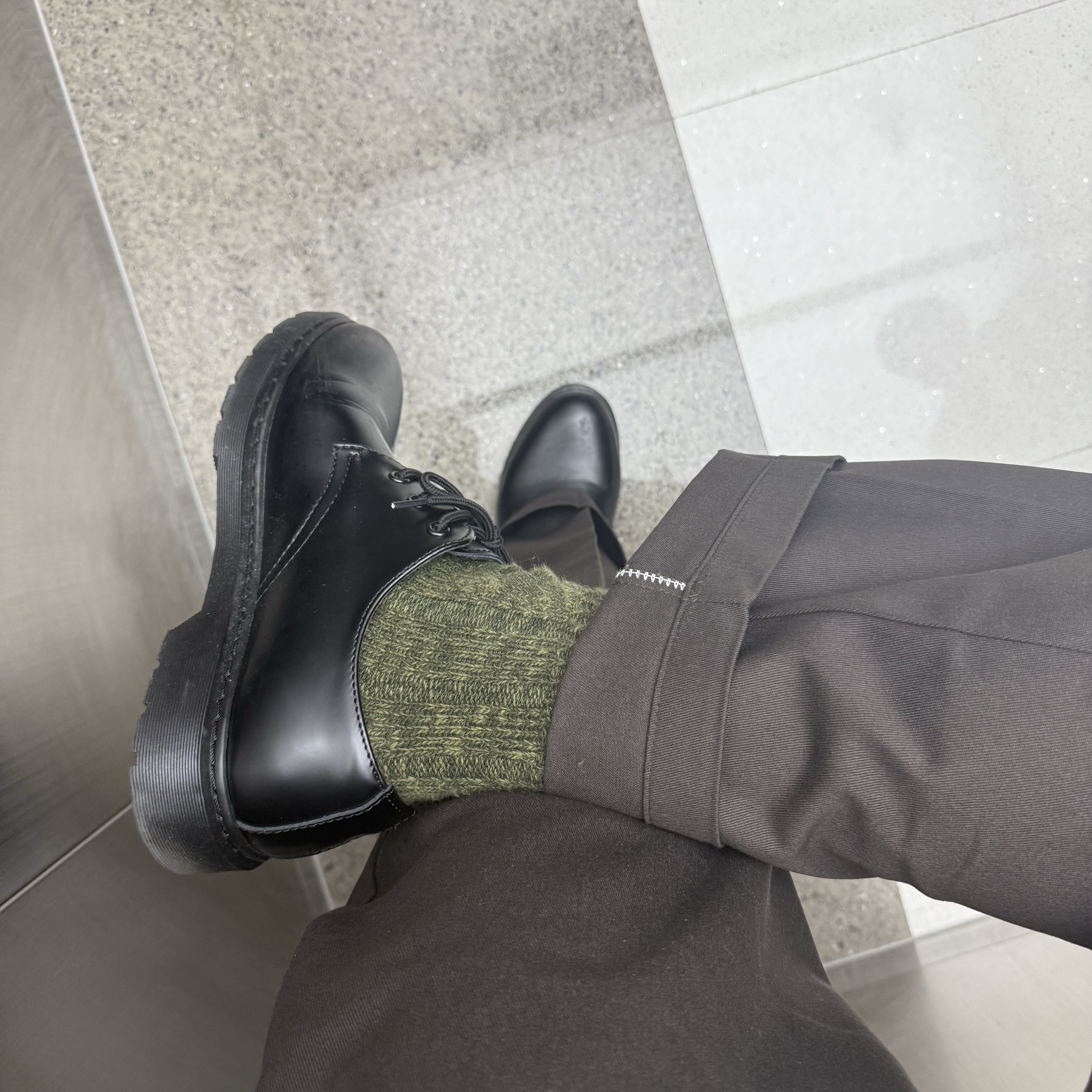 Kapital 30 Fleece x Fur Grizzly Sweat Speakeasy Kapital Pt Kinari, Dickies Loose Fit Double Knee Work Pants Dark Brown 착용 스타일 - 3