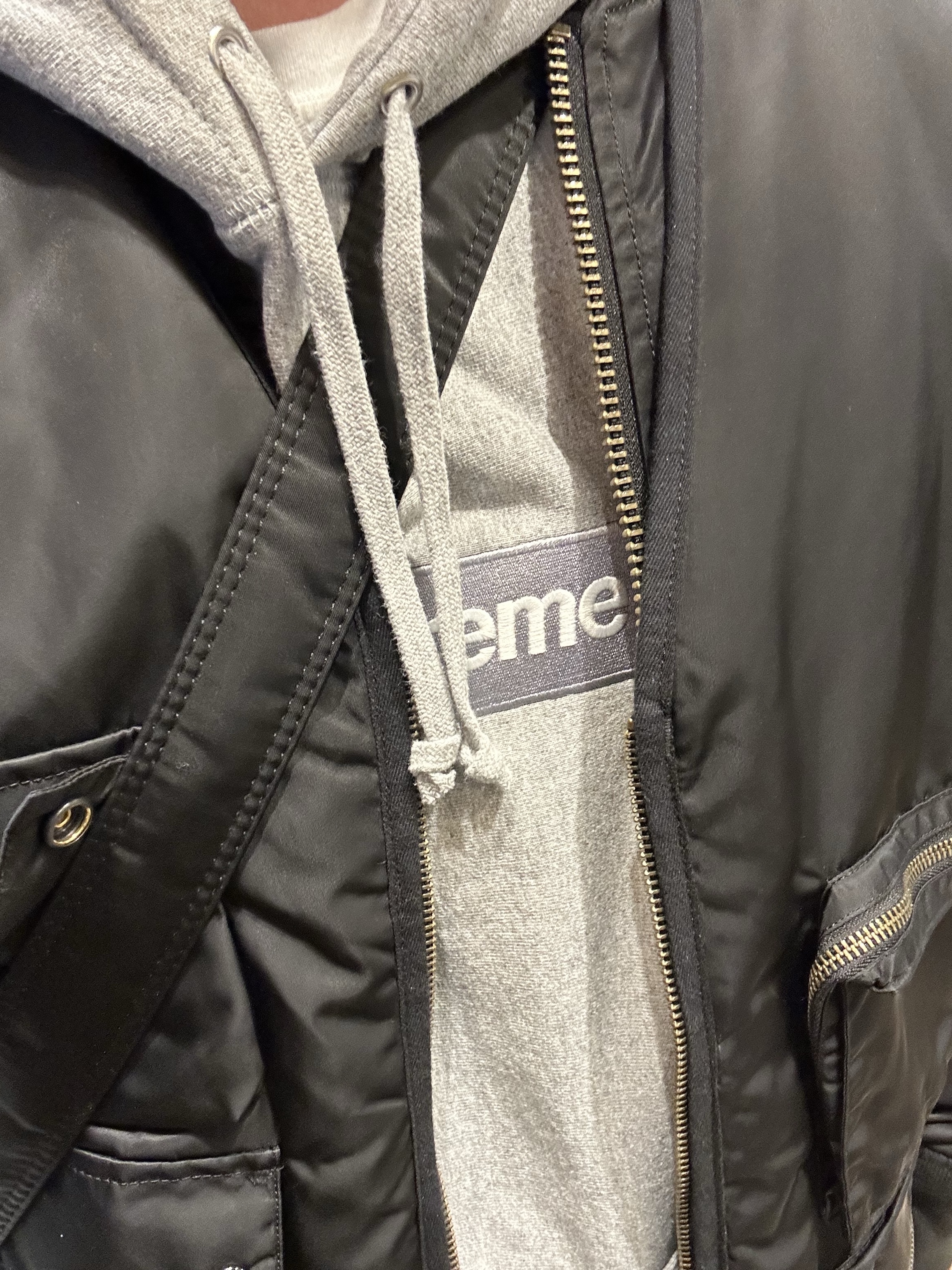 Supreme Box Logo Hooded Sweatshirt Heather Grey - 24FW, Supreme 2-in-1 Ma-1 + Vest Black - 24SS 착용 스타일 - 2