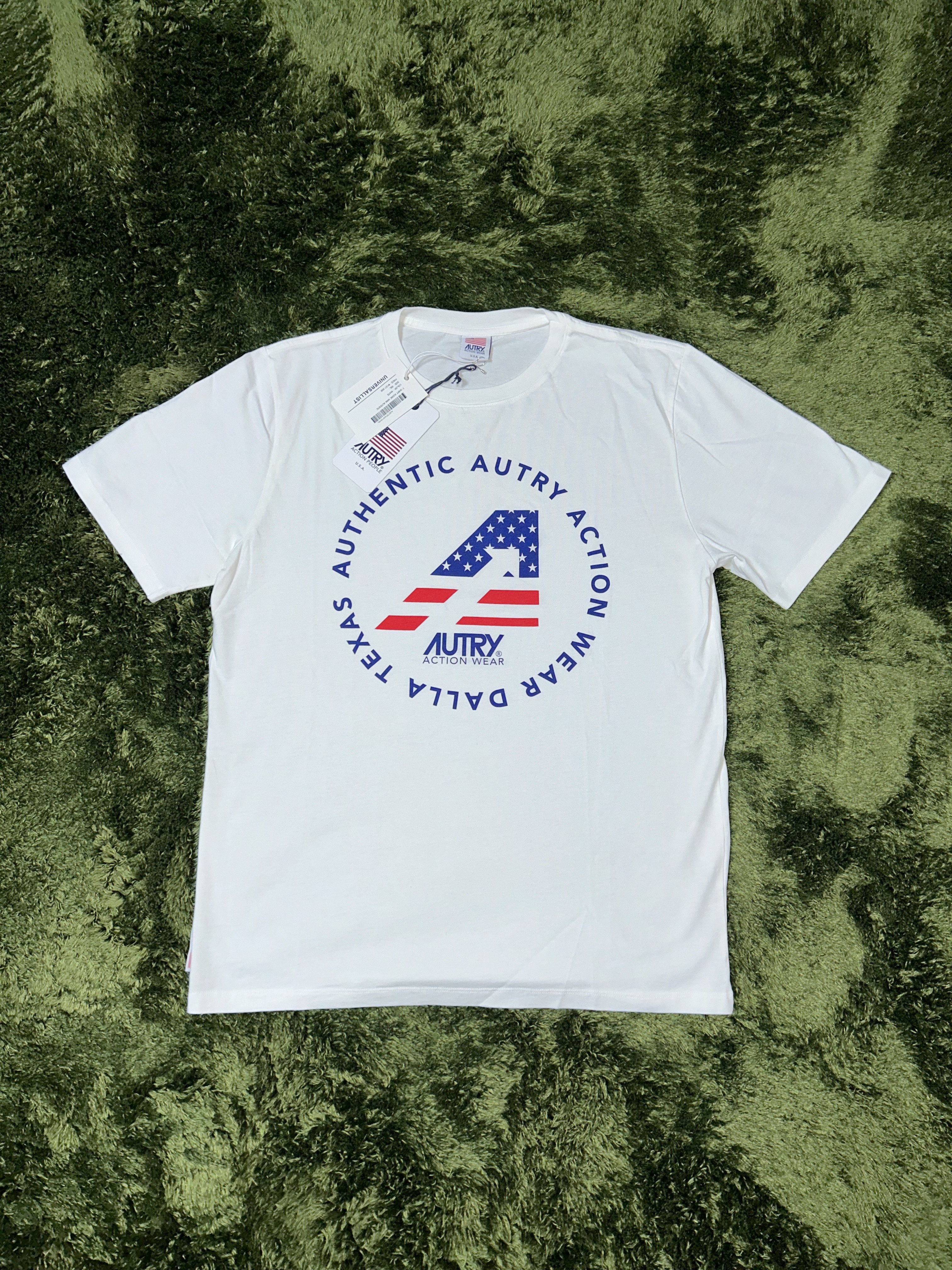 Autry Iconic Logo Authentic T-Shirt White 착용 스타일 - 1