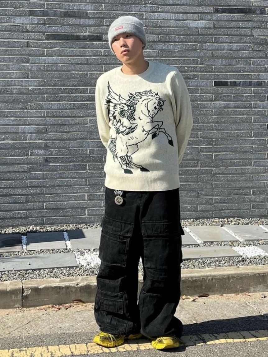 Balenciaga 3XL Sneakers Yellow Black, Supreme Mohair Beanie Heather Grey - 24FW 착용 스타일 - 1