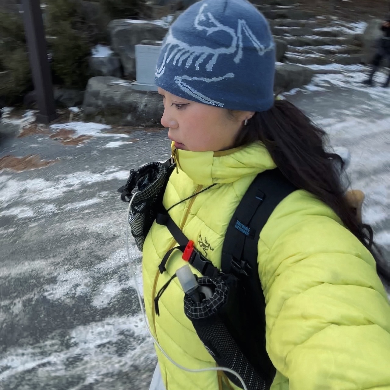 Arc'teryx Bird Head Toque Moonlit, Arc'teryx Cerium Hoody Oracle 착용 스타일
