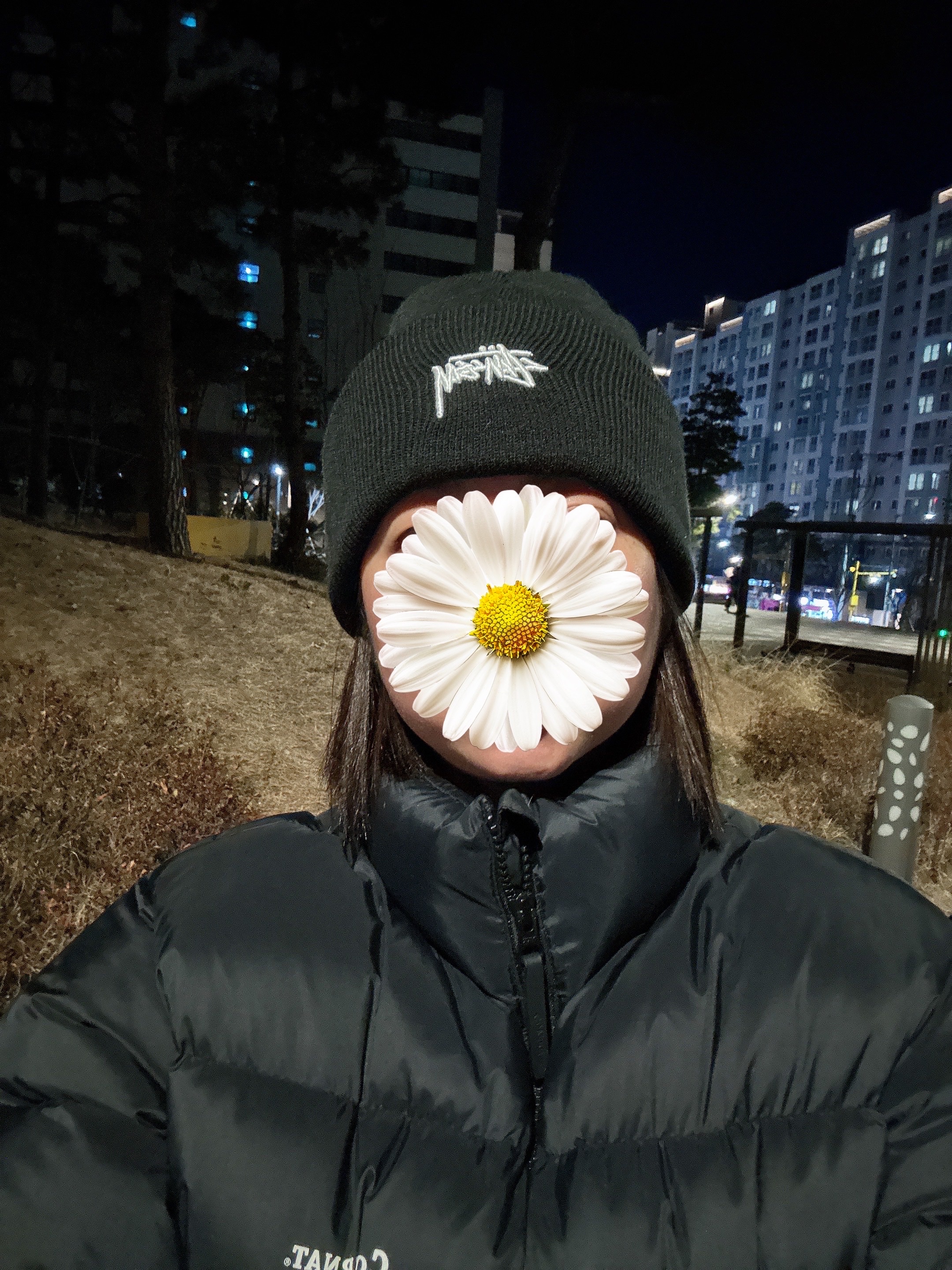 Nike x Stussy NRG Cuffed Beanie Black 착용 스타일