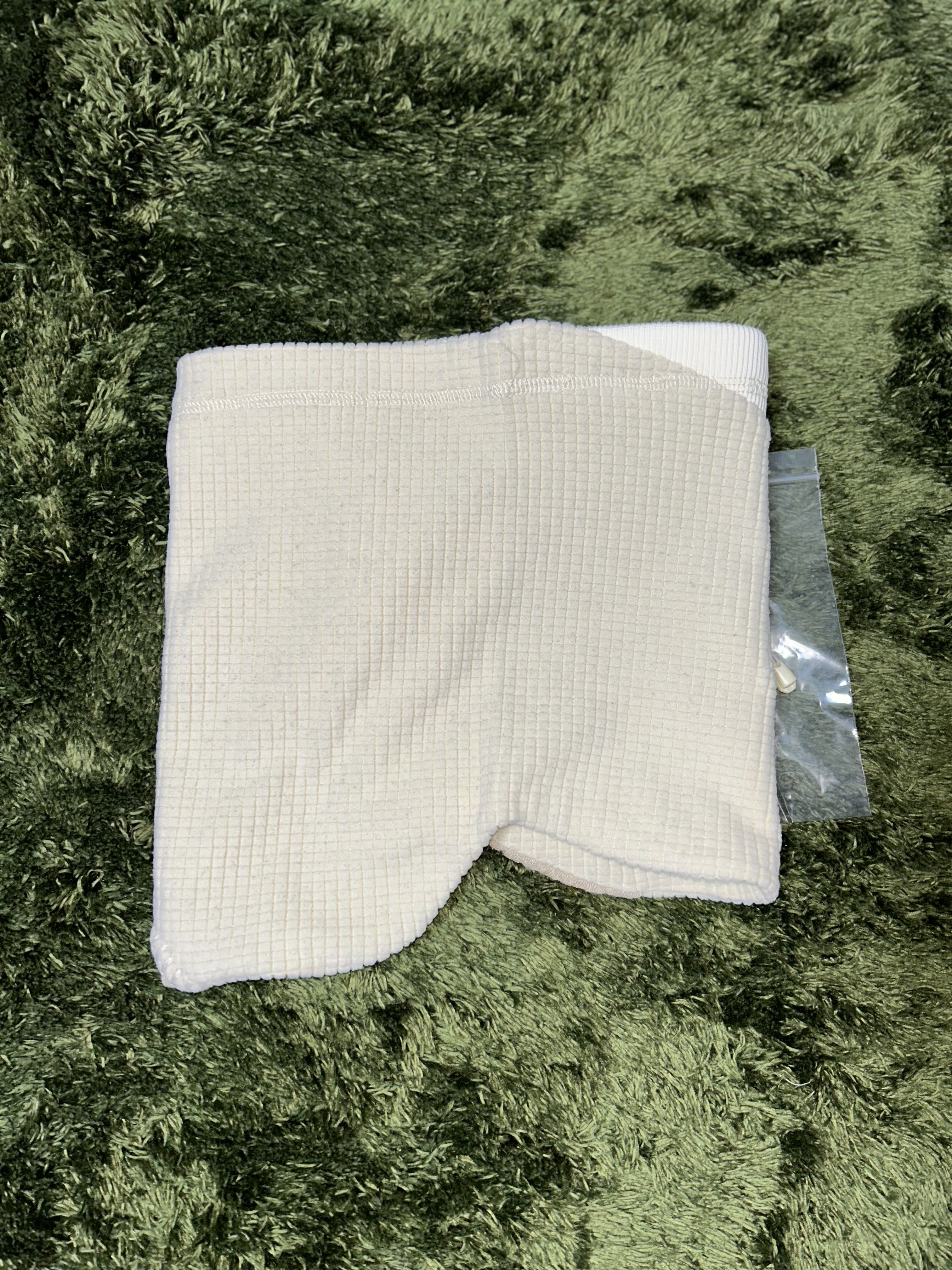 Xlim Ep.4 01 Neck Warmmer Ivory 착용 스타일 - 5