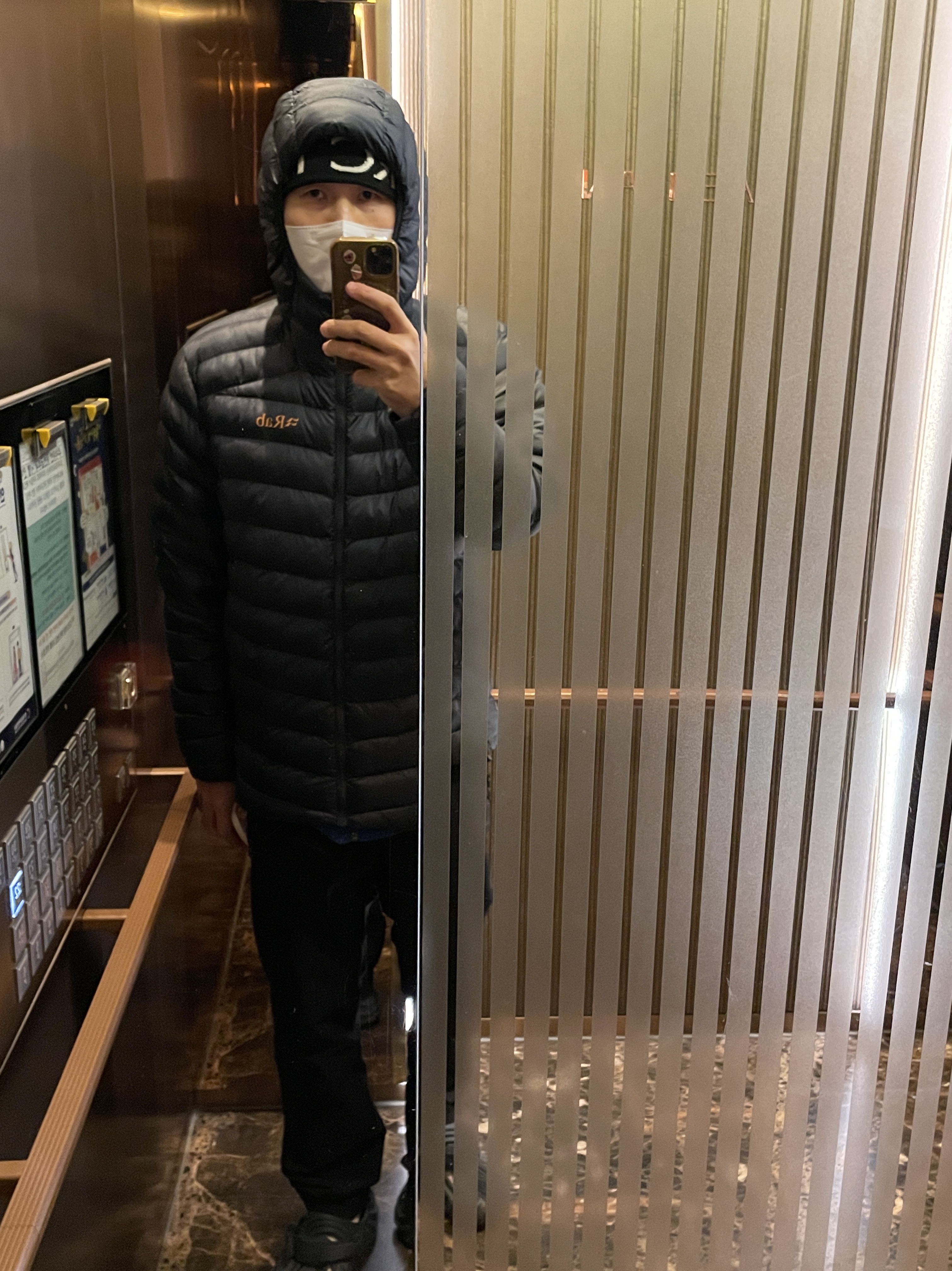 Rab Cirrus Alpine Insulated Jacket Beluga, Arc'teryx Gamma AR Pants Black 착용 스타일