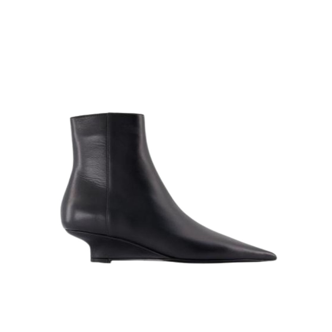 251-WAS0171-LE0103-001 (W) Toteme Sharp Leather Ankle Boots Black