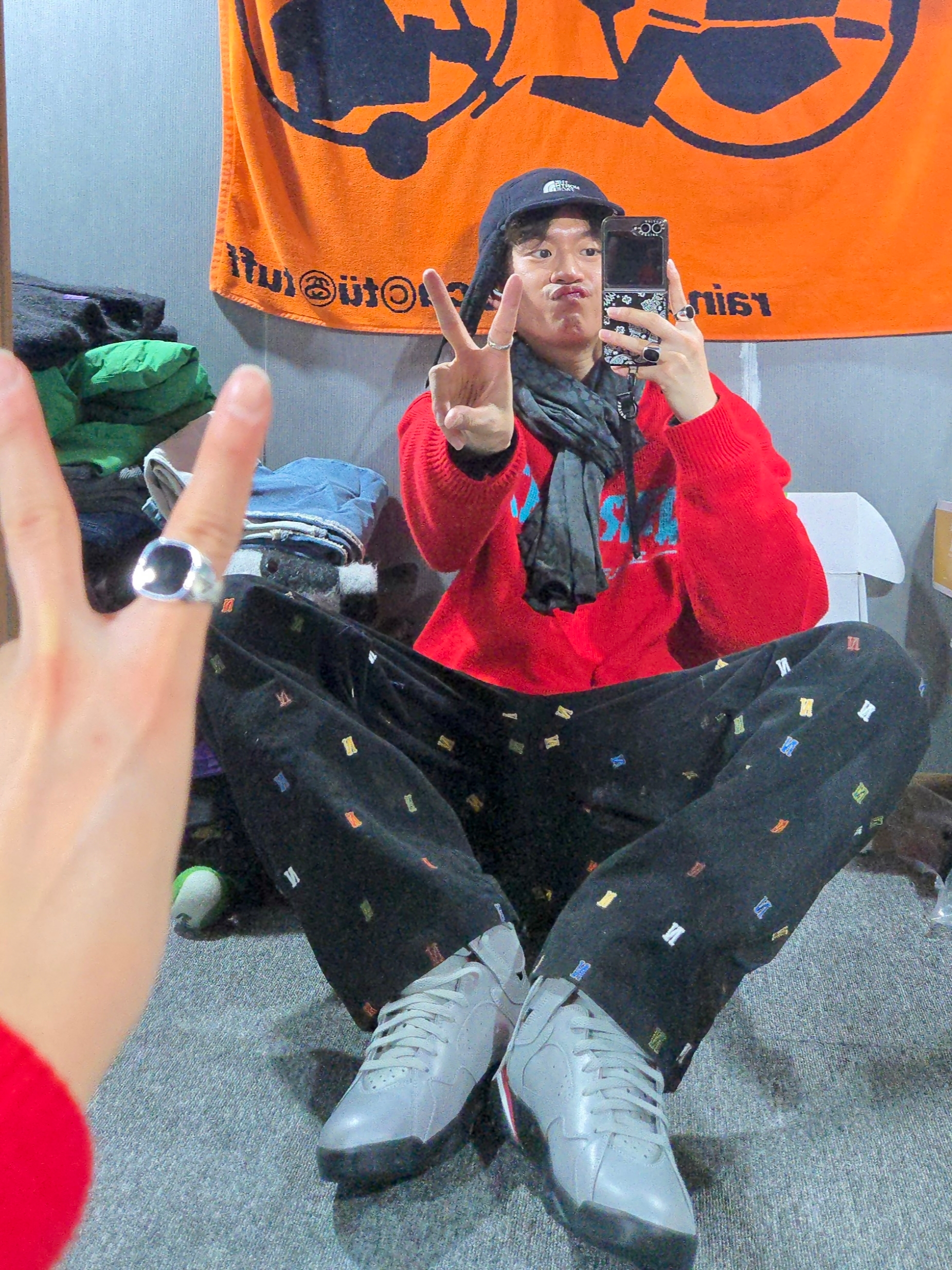 The North Face Fleece Earmuff Cap EX Black, Jordan 7 Retro Reflections of a Champion 착용 스타일 - 2