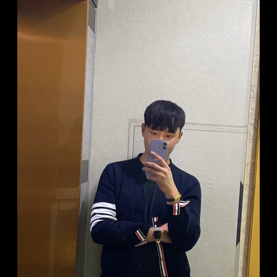 Thom Browne Milano Stitch 4-Bar Cardigan Navy 착용 스타일