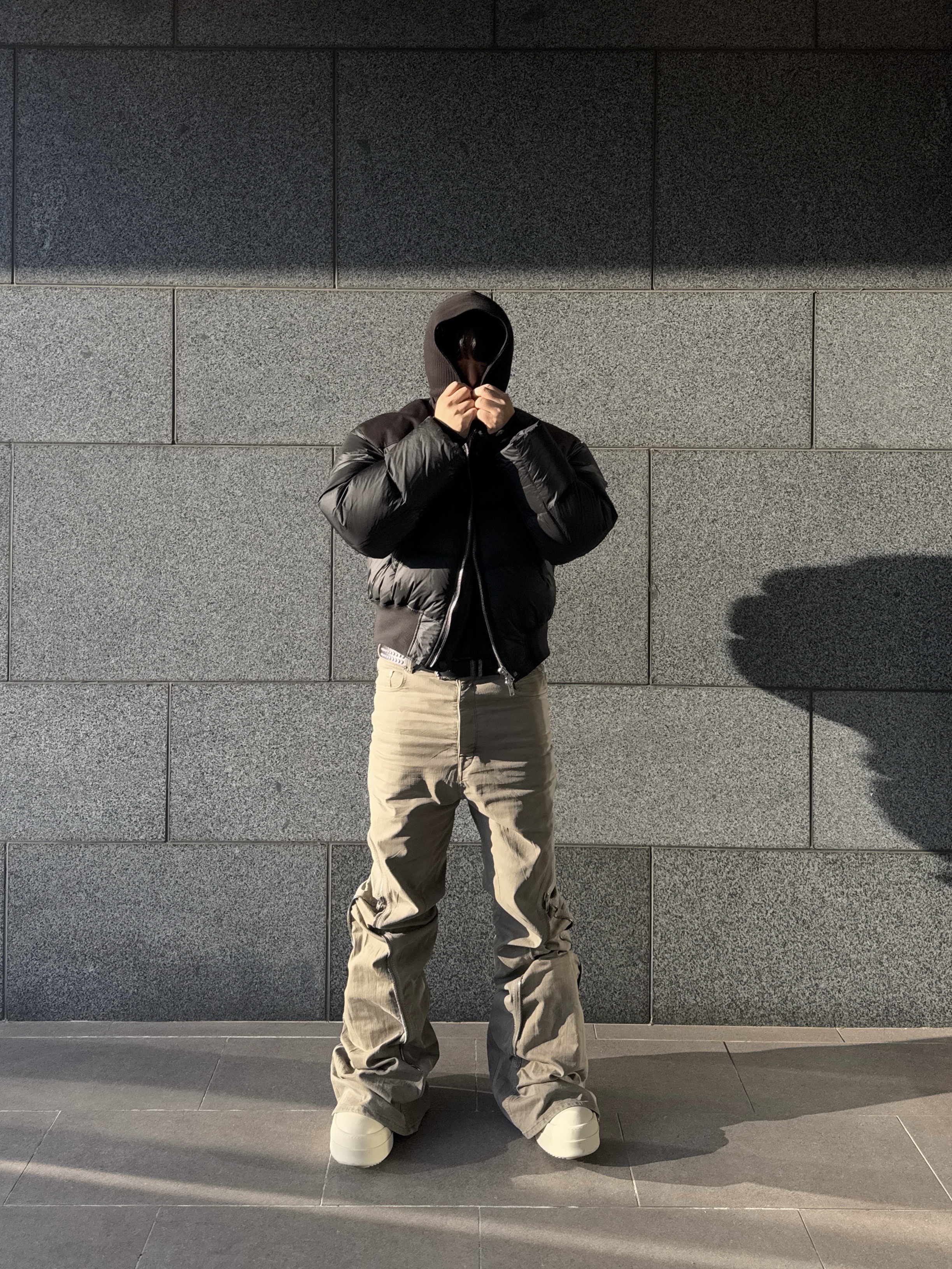 Haleine Cropped Duck Down Bomber Jacket Black (VJ419) 착용 스타일