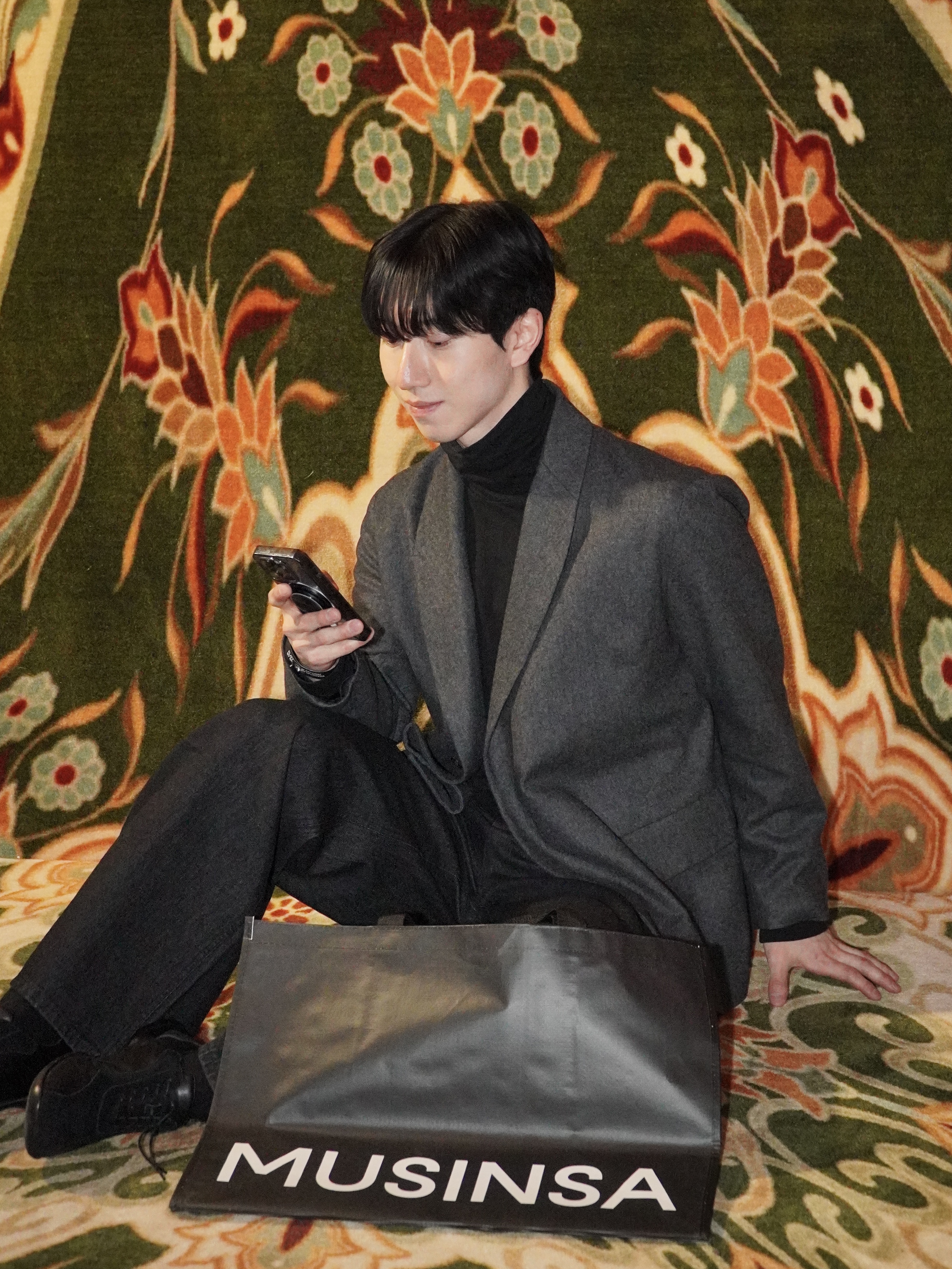 Pemont Square Black 착용 스타일 - 3