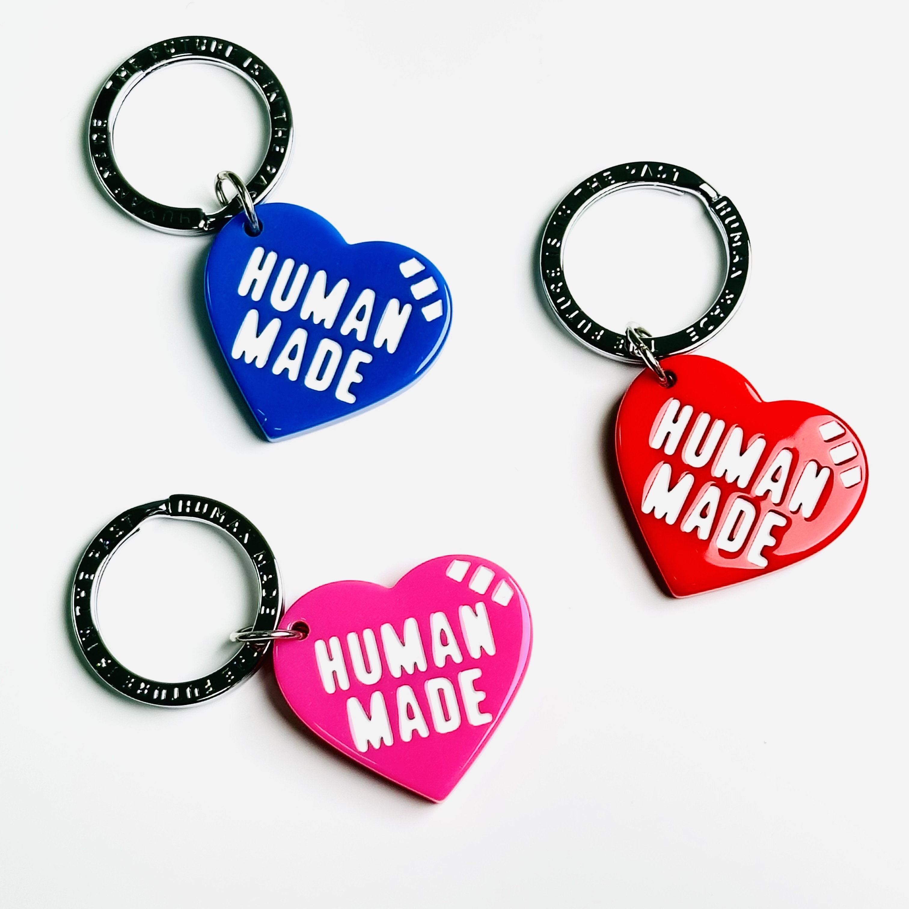 Human Made Heart Keyring Red, Human Made Heart Keyring Blue 착용 스타일