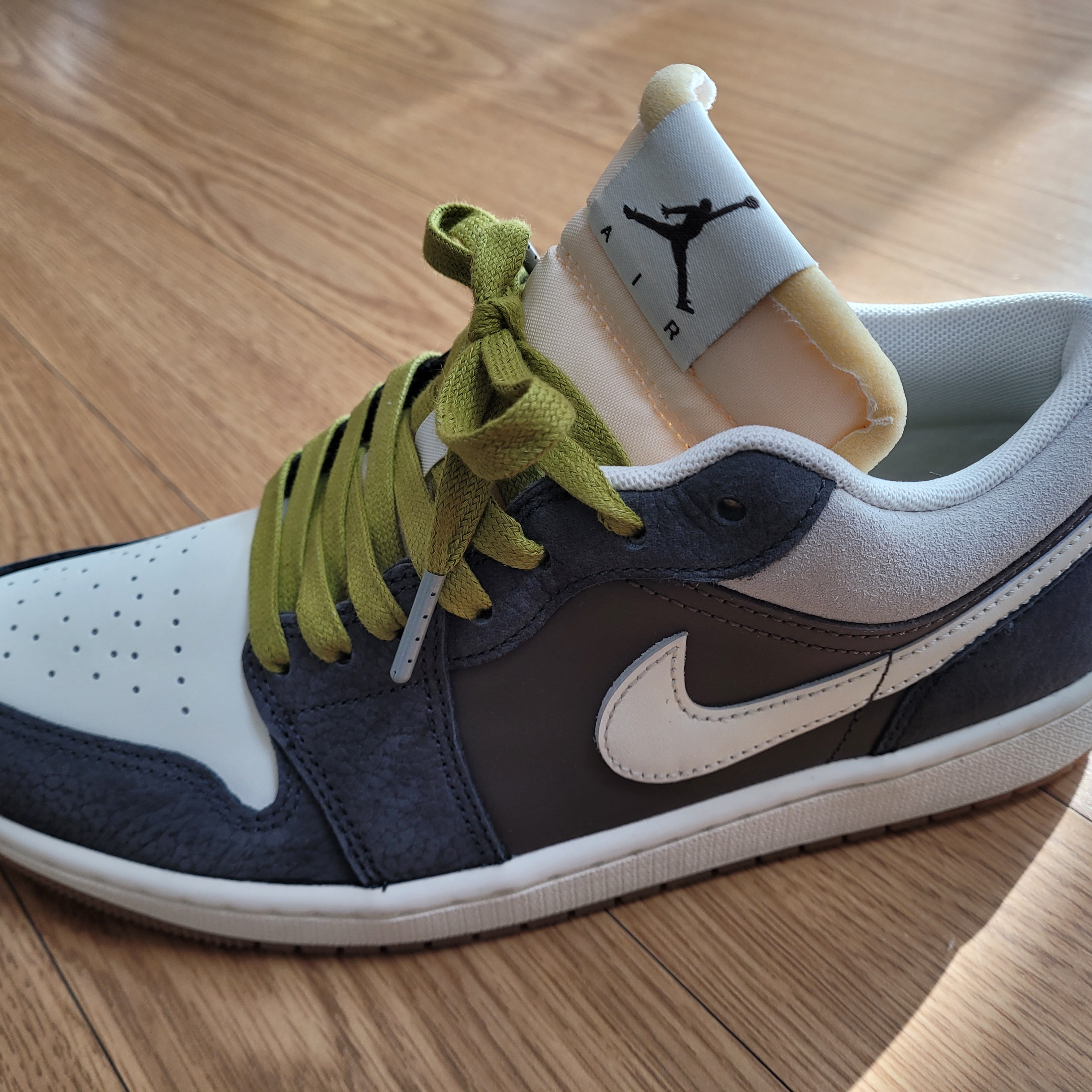 Jordan 1 Low Kkachi 착용 스타일 - 1
