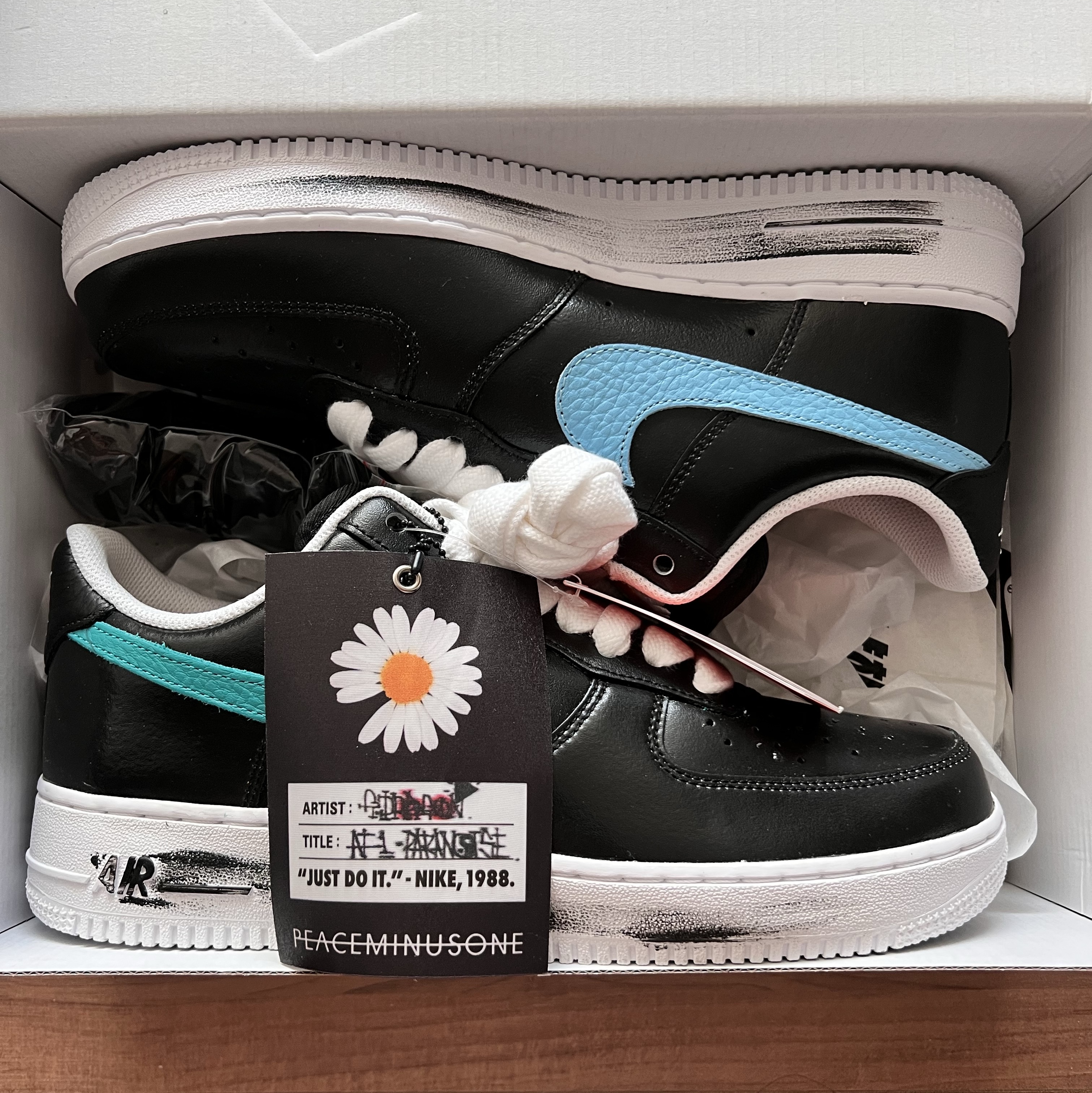 Nike x Peaceminusone Air Force 1 Low Para-Noise 3.0 Black and Multicolor 착용 스타일