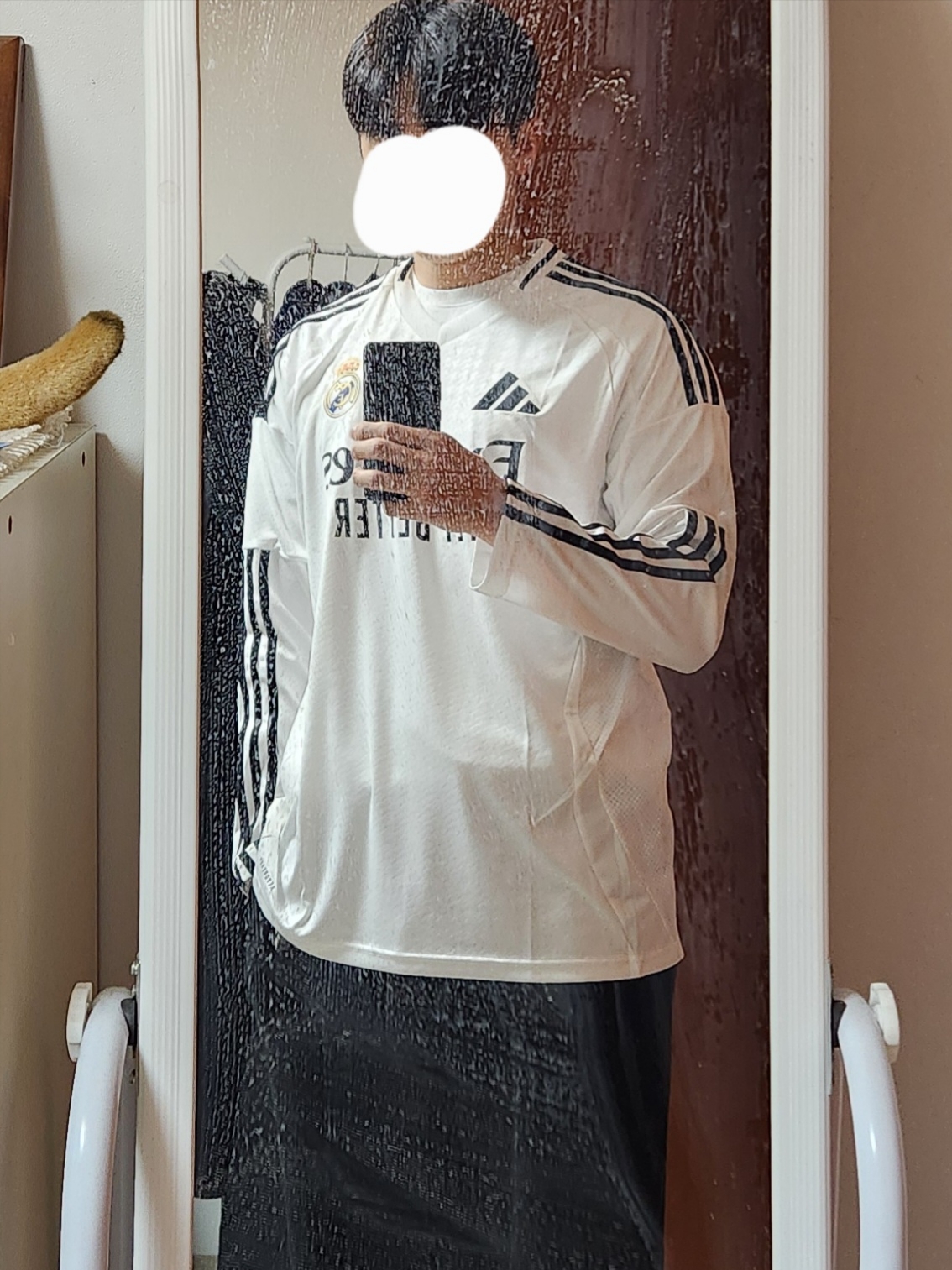 Adidas Real Madrid 2024/25 Home Long Sleeve Jersey White - KR Sizing (Non Marking Ver.) 착용 스타일
