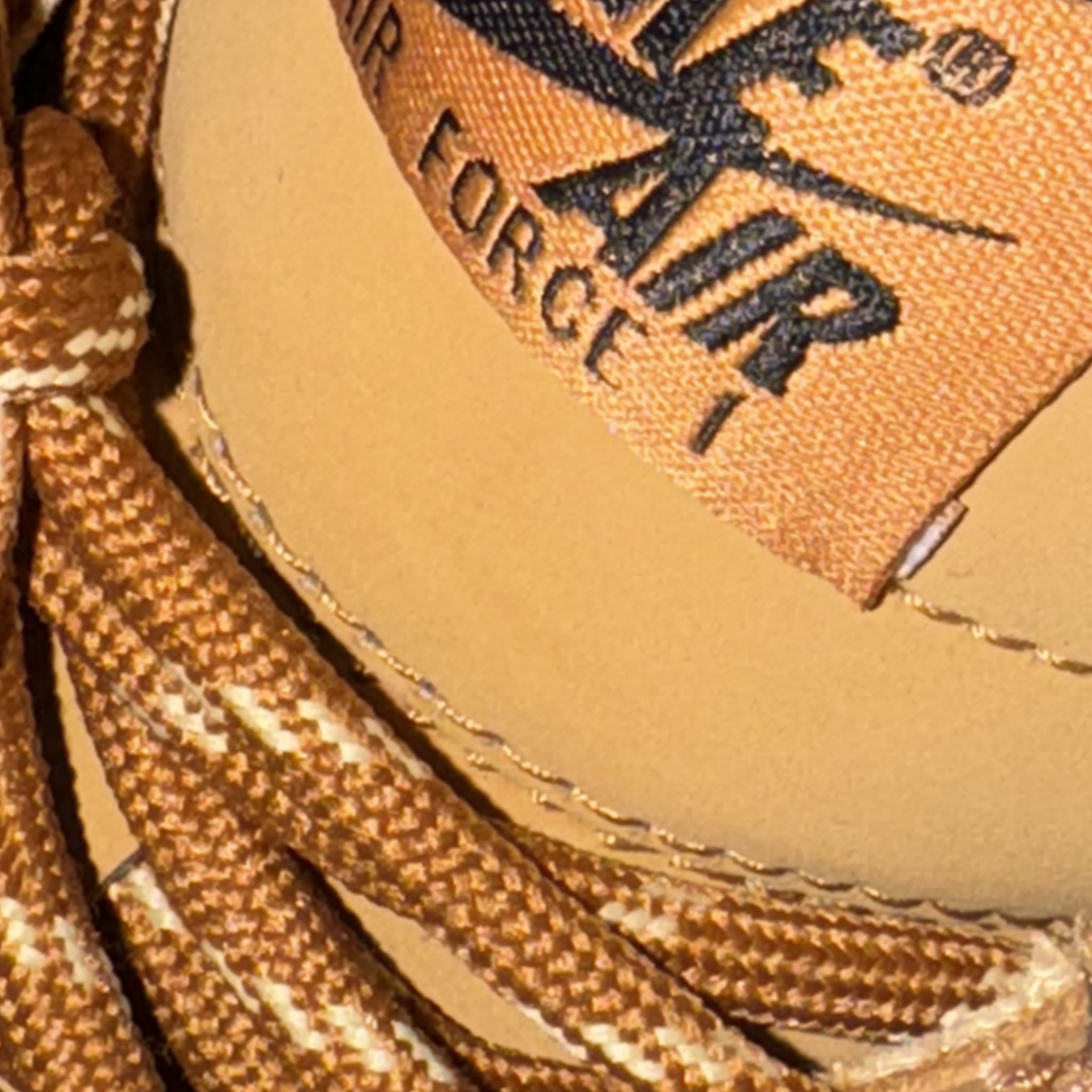 Nike Air Force 1 '07 WB Flax 착용 스타일