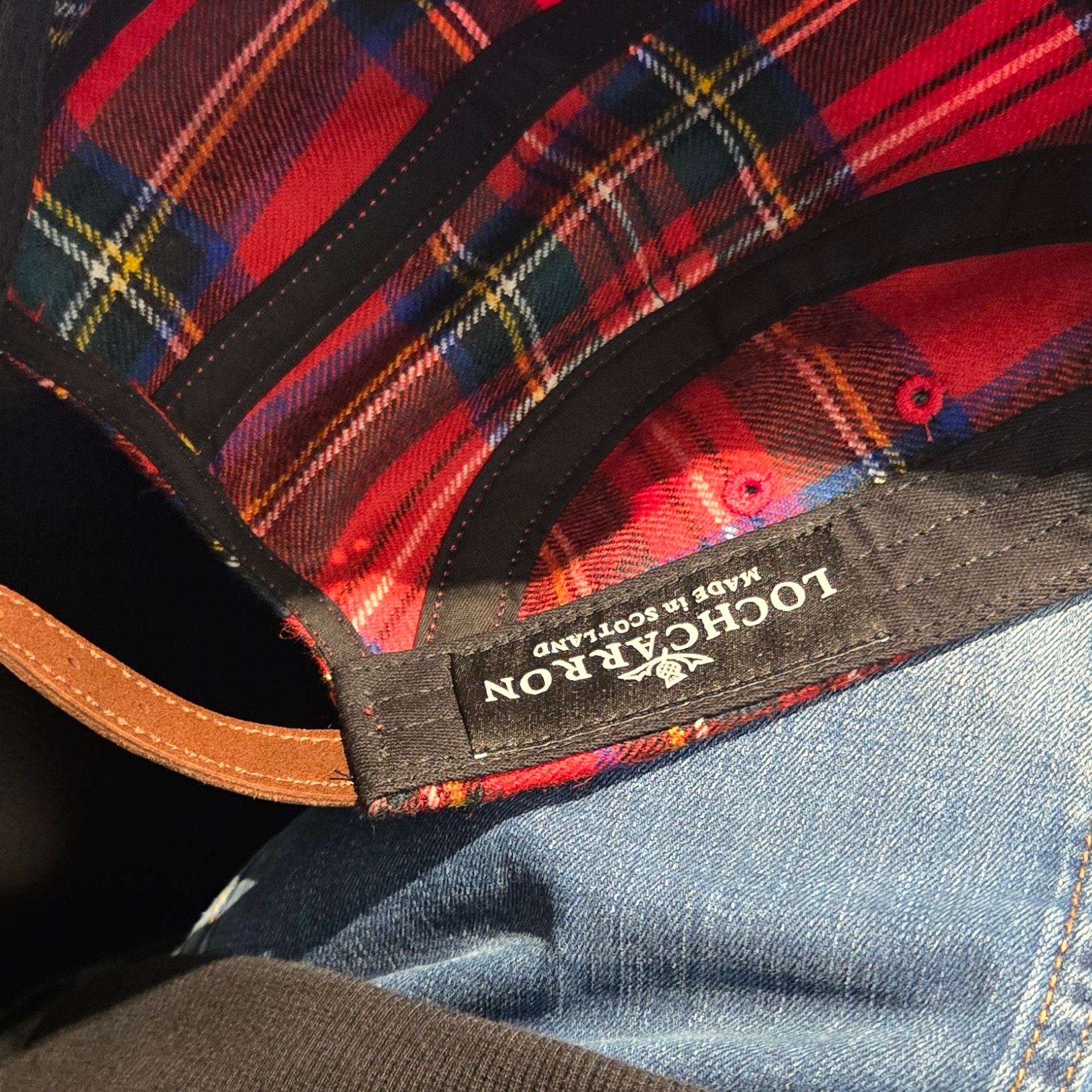 Supreme Lochcarron Camp Cap Red Plaid - 24FW 착용 스타일 - 2
