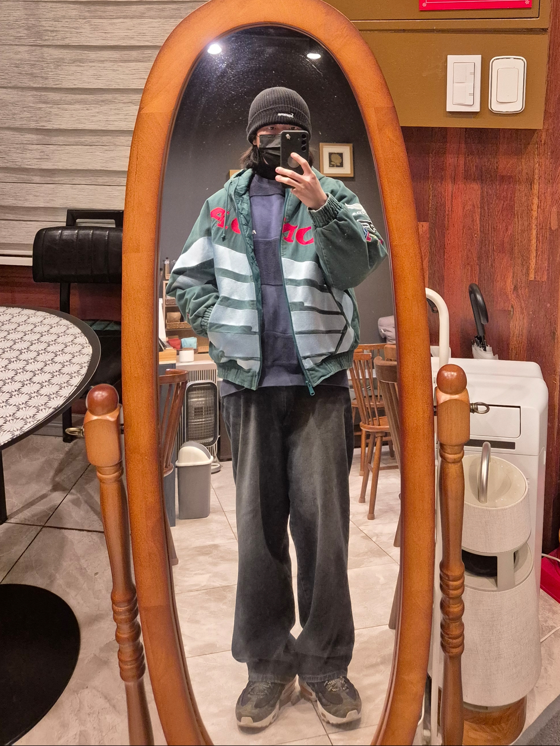Nike x Carhartt WIP Air Max 95 Camo, Supreme x Honda x Fox Racing Puffy Zip Up Jacket Red - 19FW 착용 스타일