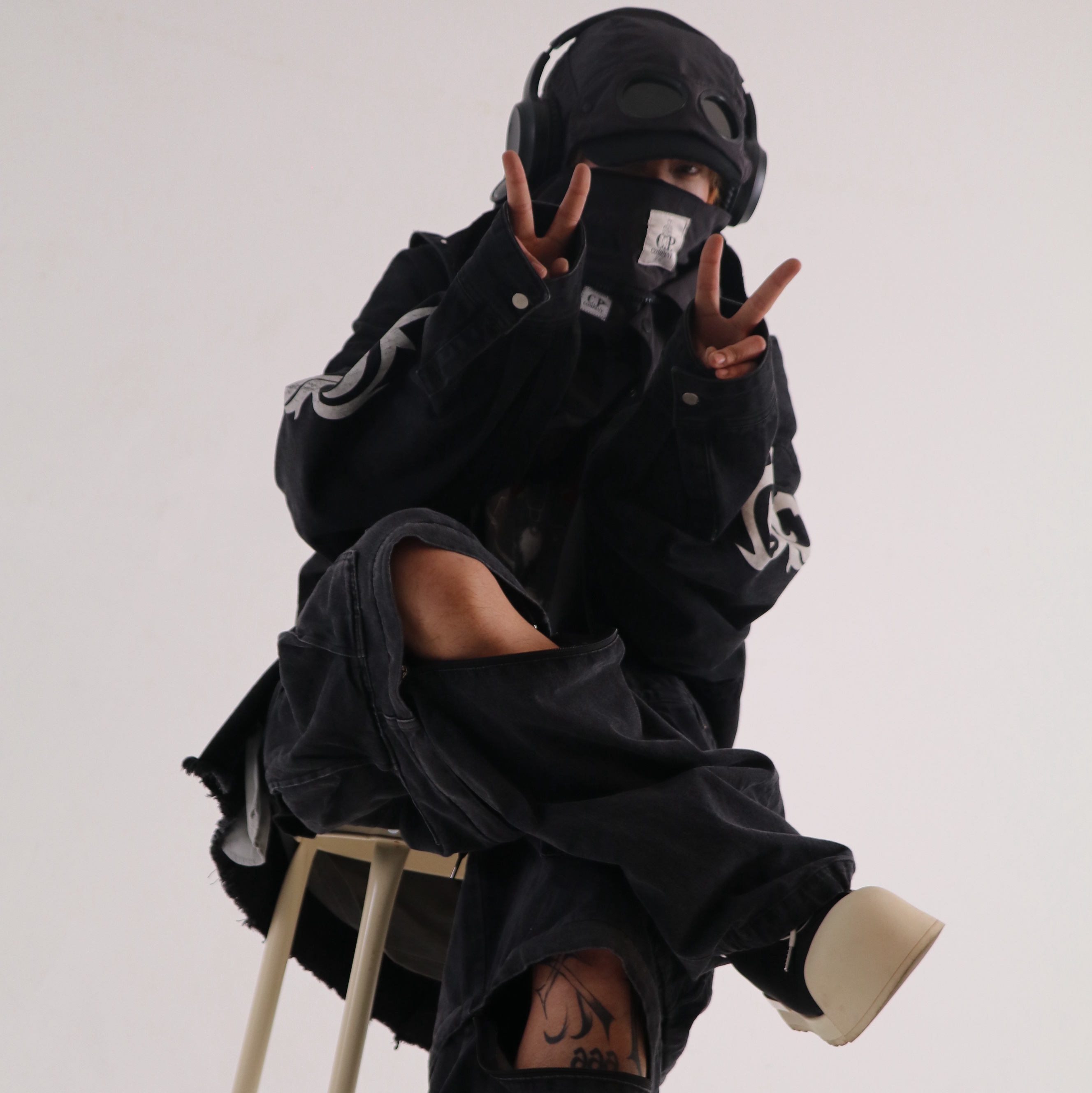 Project G/R Hybrid Denim Shirts Jacket Black 착용 스타일 - 4