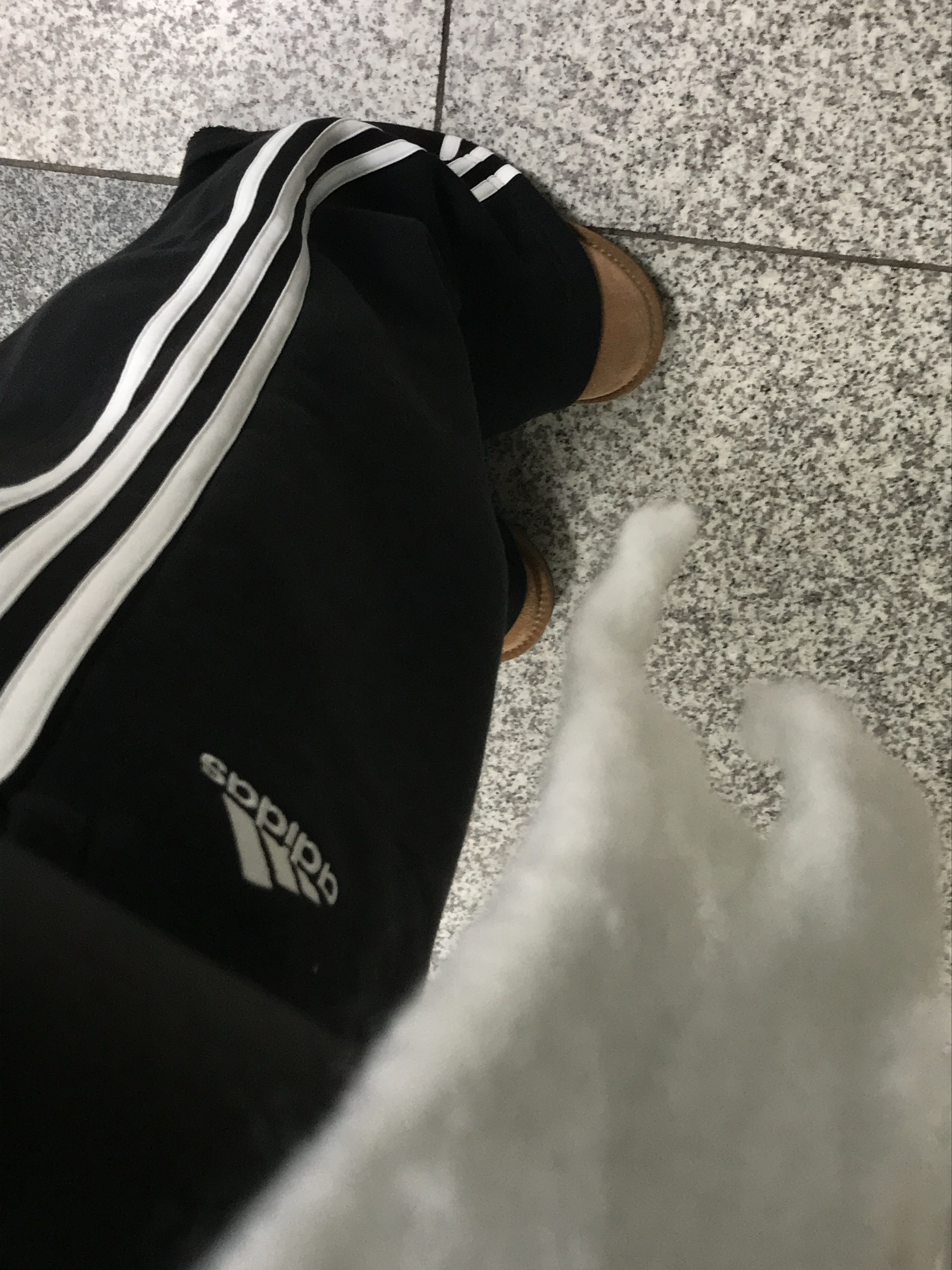 (W) Adidas Essentials 3-Stripes French Terry Wide Pants Black - KR Sizing 착용 스타일 - 1