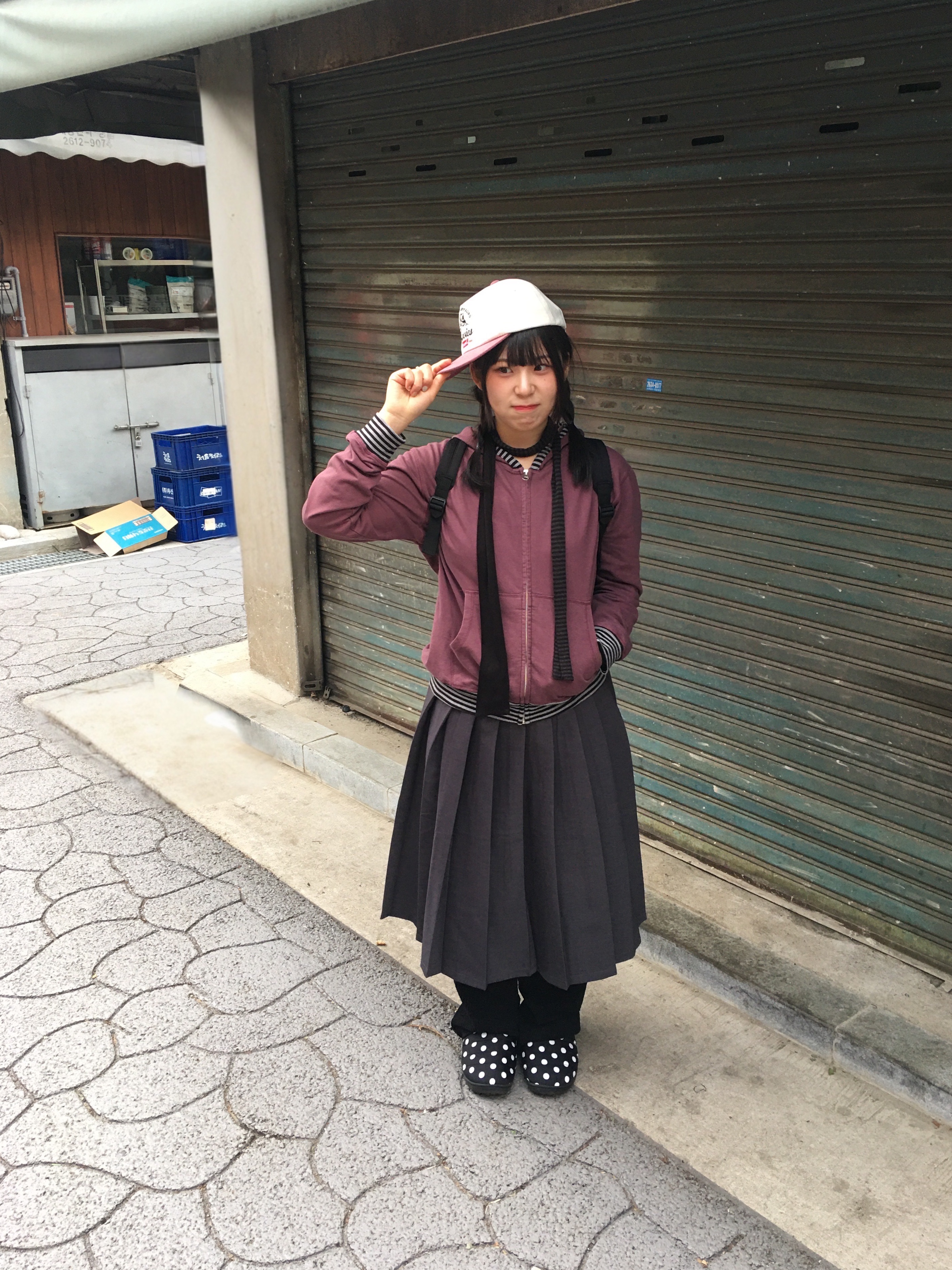Subu Permanent F-Line Dots, Safarispot Stripe Point Washing Hoodie Zipup Burgundy 착용 스타일 - 2