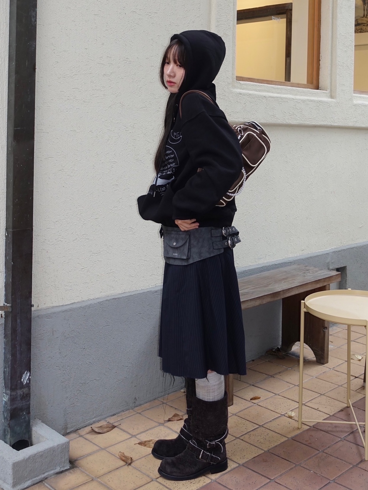 [6% 적립] NegativeThree  Slouchy Long Boots Buffalo Brown 착용 스타일 - 2