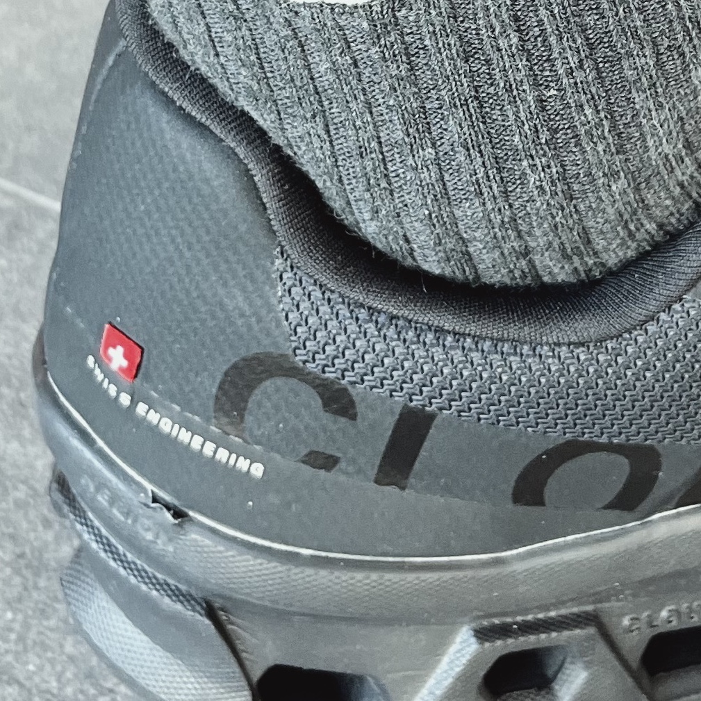 On Running Cloudmonster All Black 착용 스타일 - 5