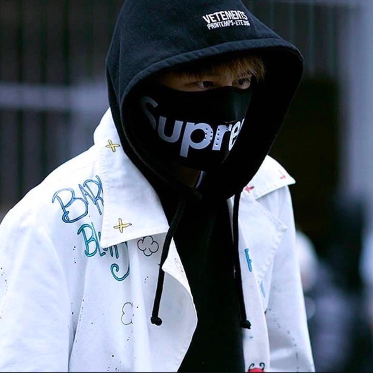 Supreme Windstopper Facemask Black - 24FW 착용 스타일 - 2