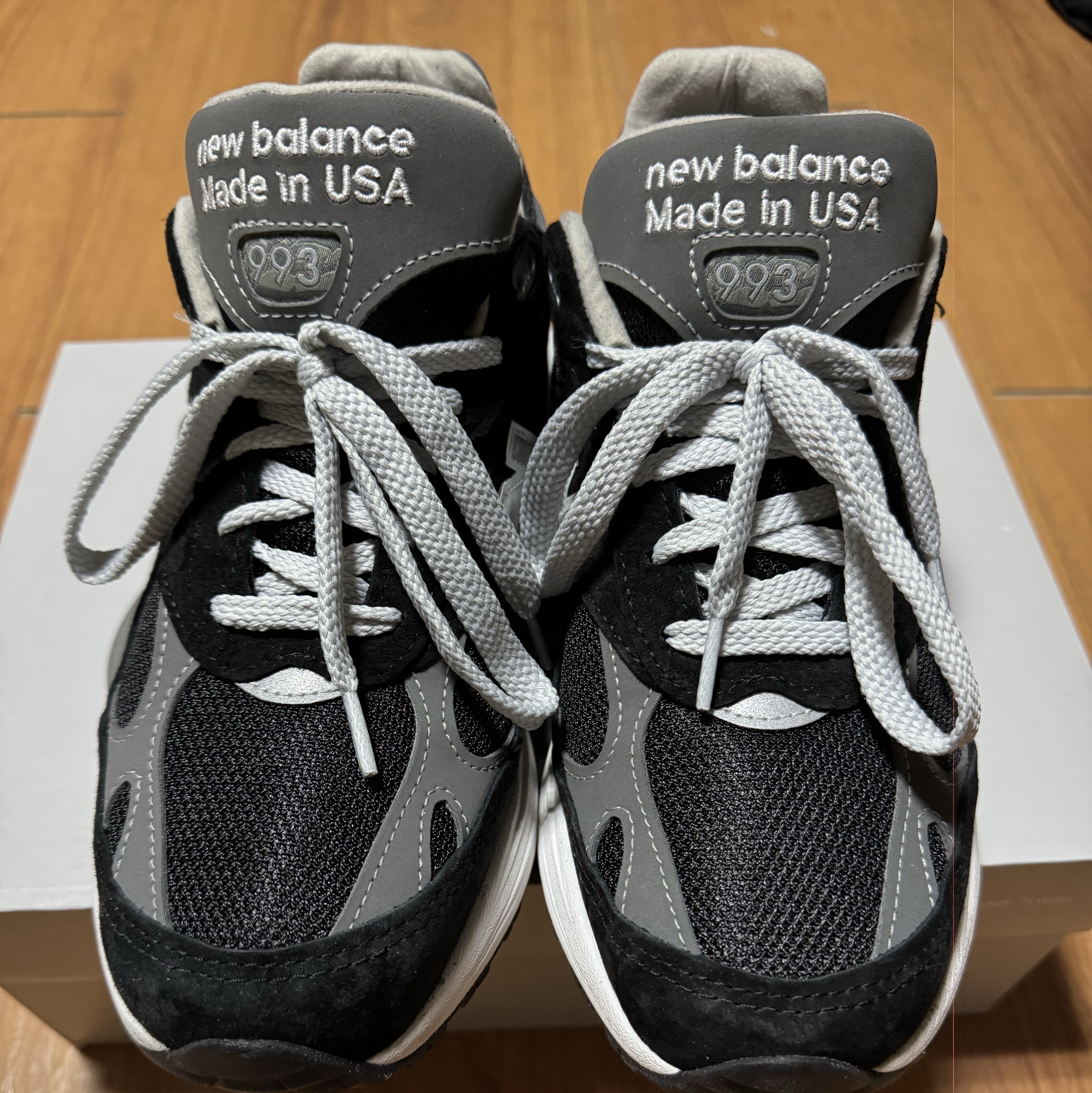 New Balance 993 Made in USA Black - D Standard 착용 스타일 - 2