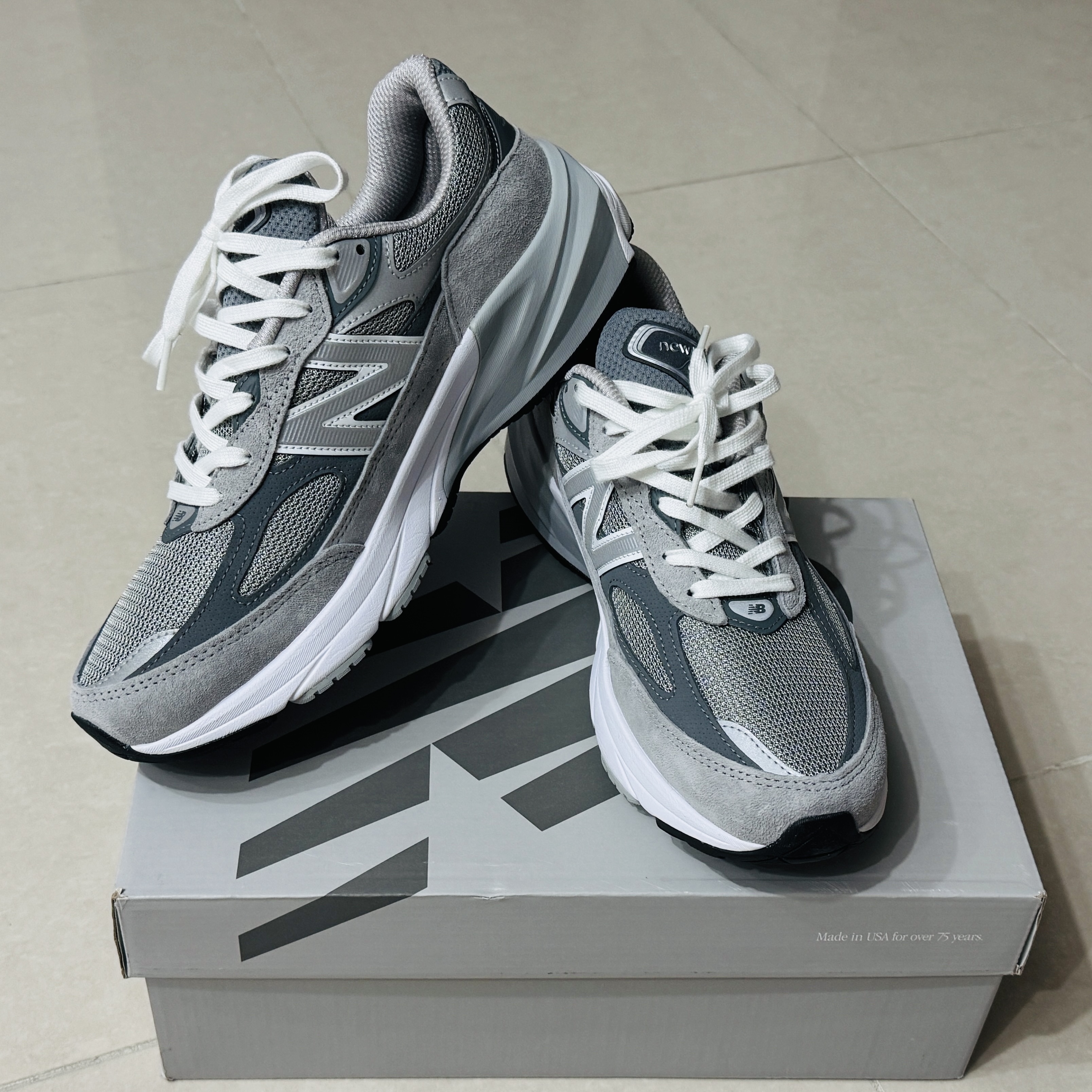 New Balance 990v6 Made in USA Grey - D Standard 착용 스타일
