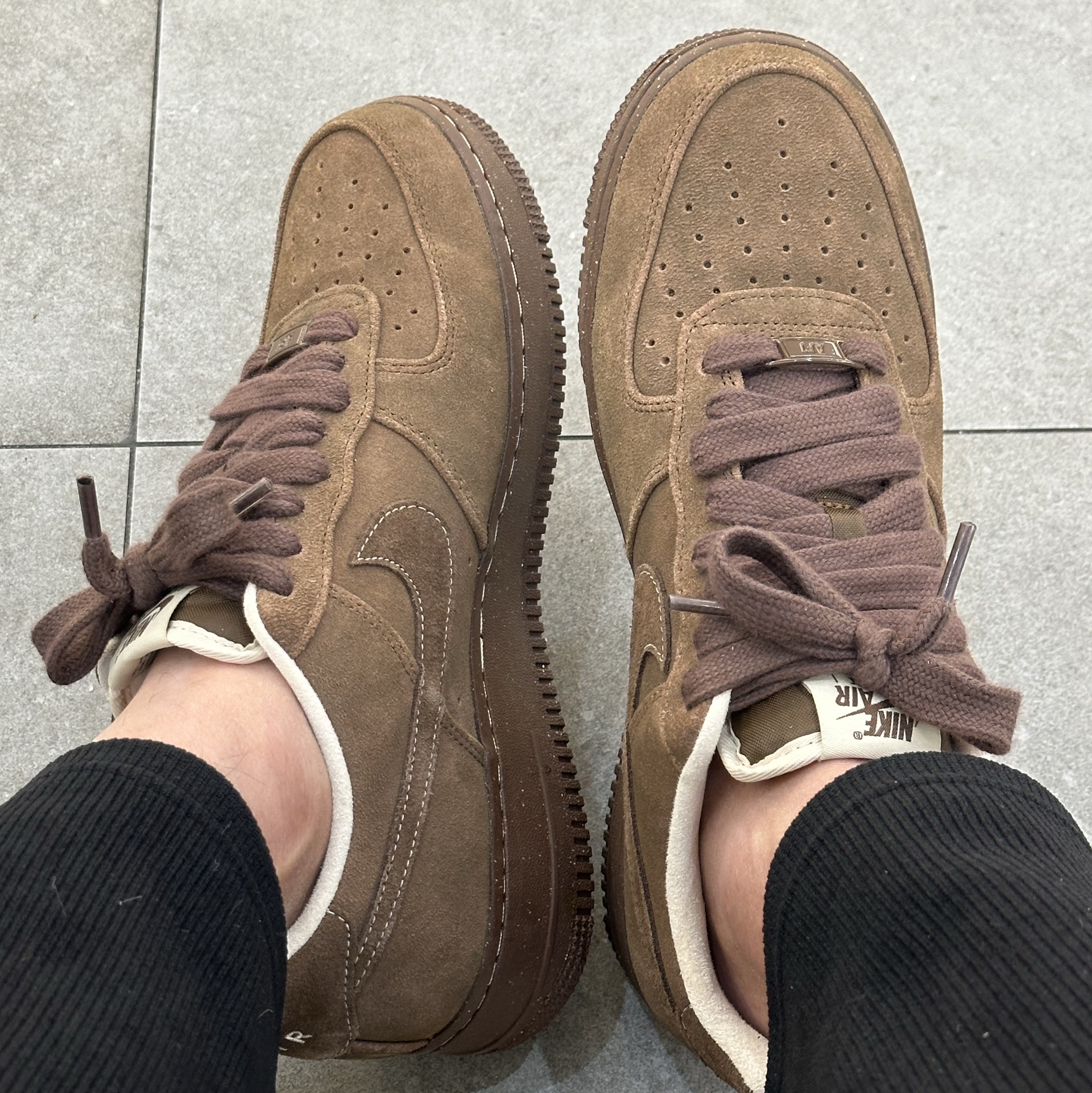 (W) Nike Air Force 1 '07 Cacao Wow 착용 스타일