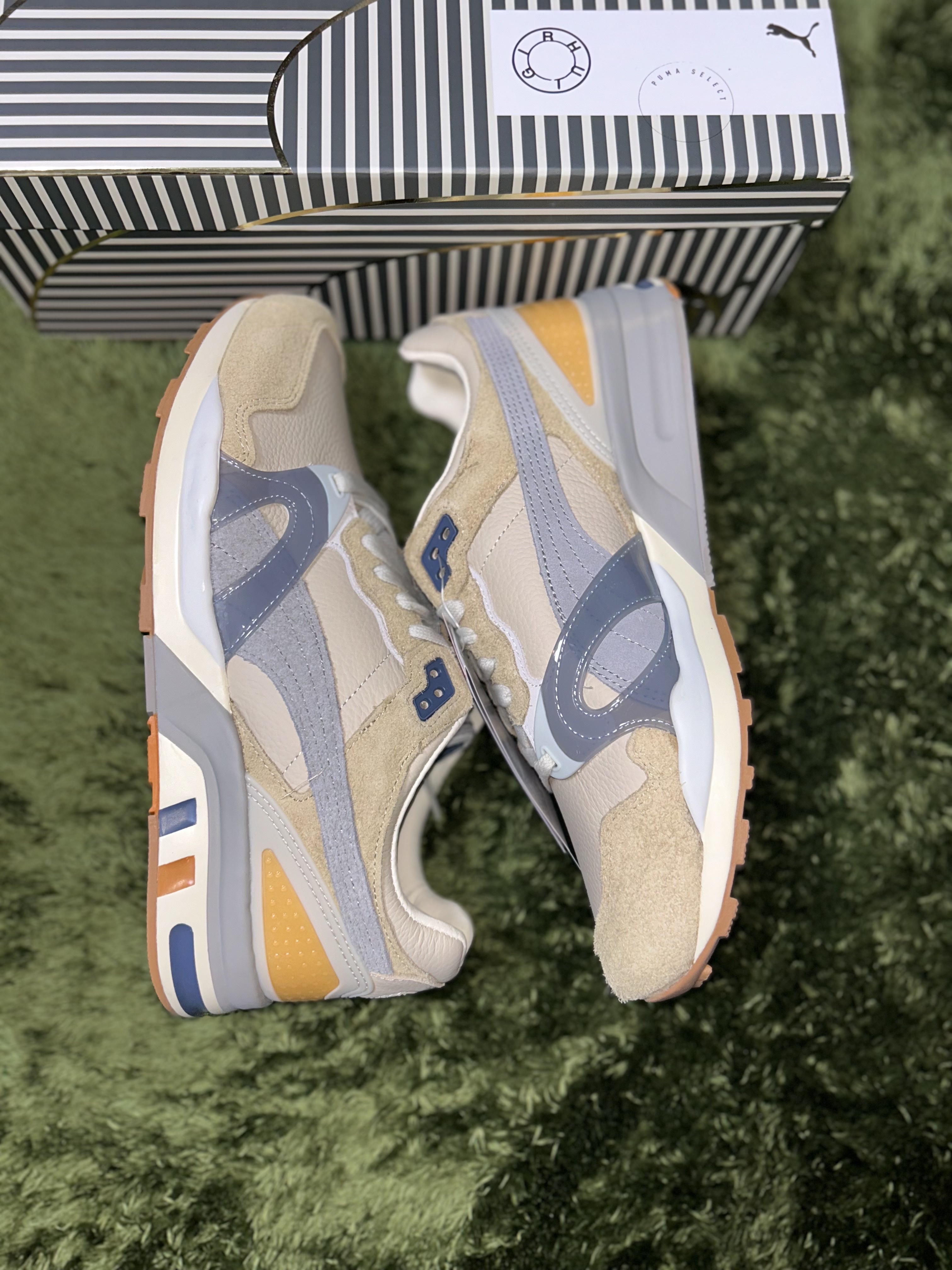 Puma x Rhuigi Trinomic XT-2 Sand Dune Concrete Gray 착용 스타일 - 4
