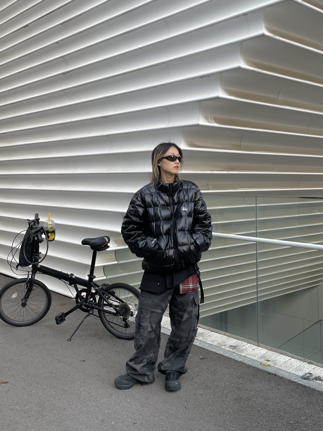 Stussy Midweight Puffer Black, Vacant Archive Roel Layered Carpenter Skirt Belt Black 착용 스타일 - 1