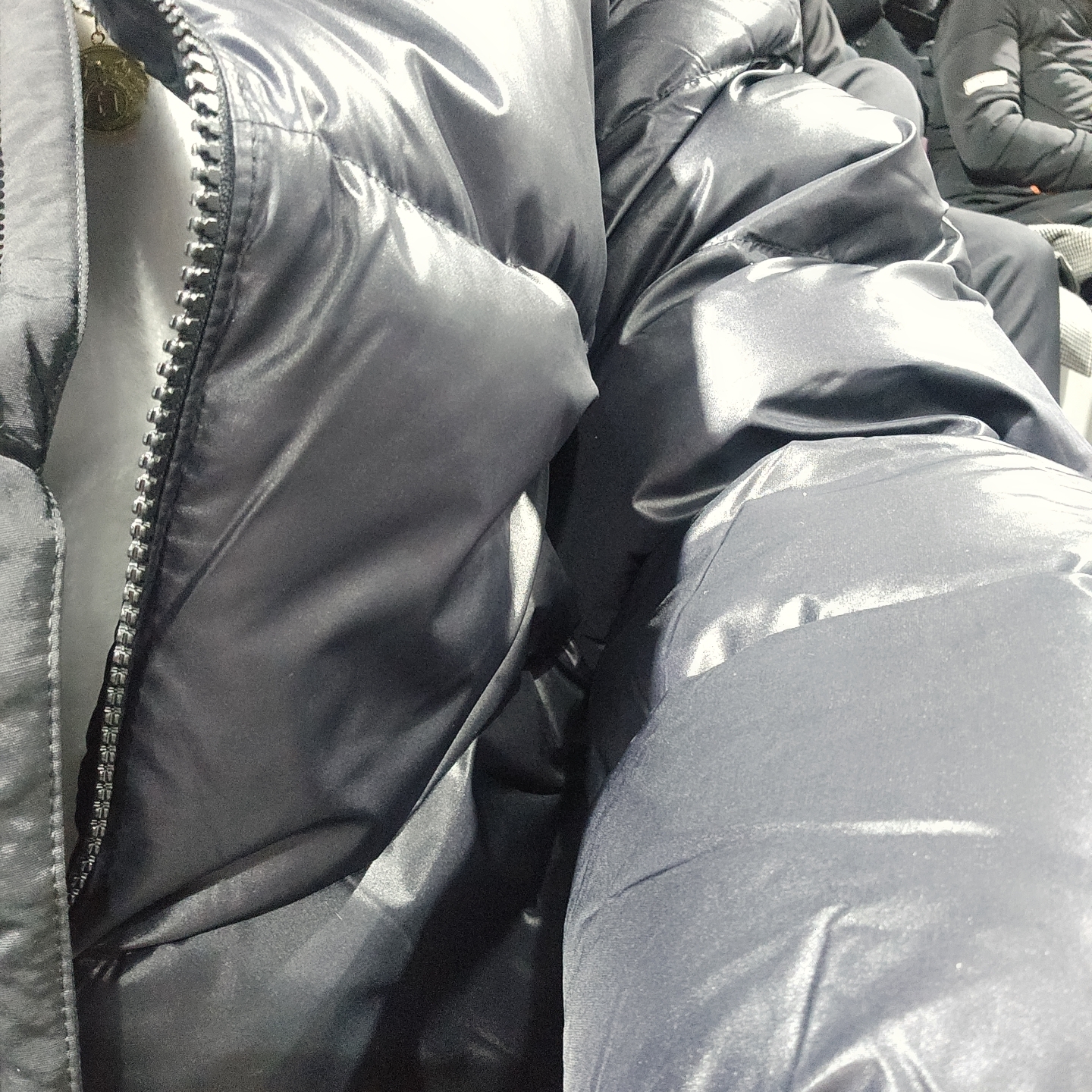 The North Face On Ball Jacket Black 착용 스타일 - 1