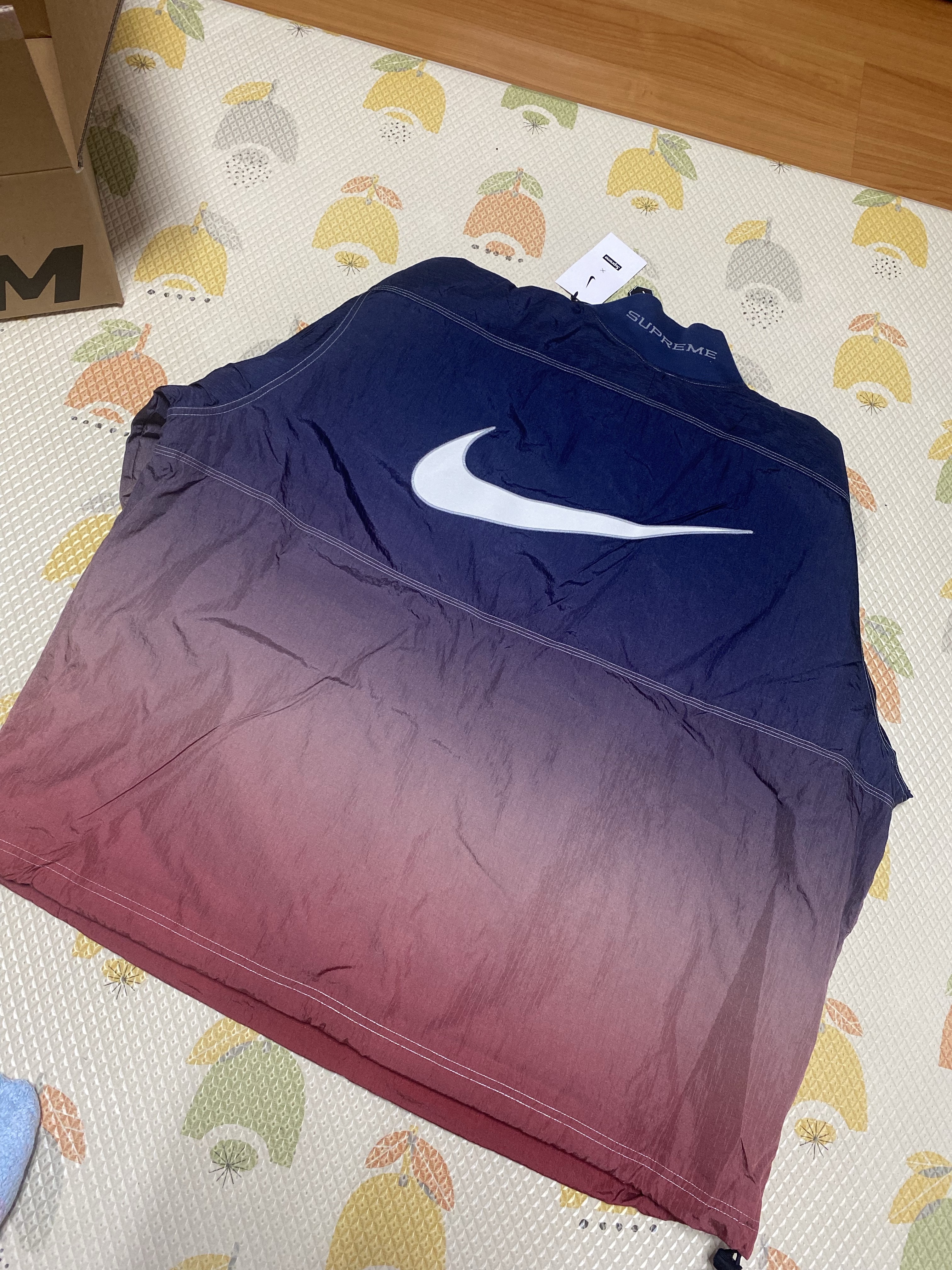 Supreme x Nike Ripstop Pullover Multicolor - 24SS 착용 스타일 - 1