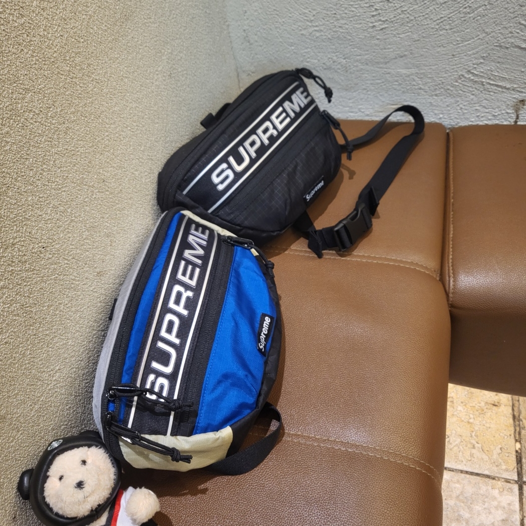 Supreme Waist Bag Black - 23FW 착용 스타일