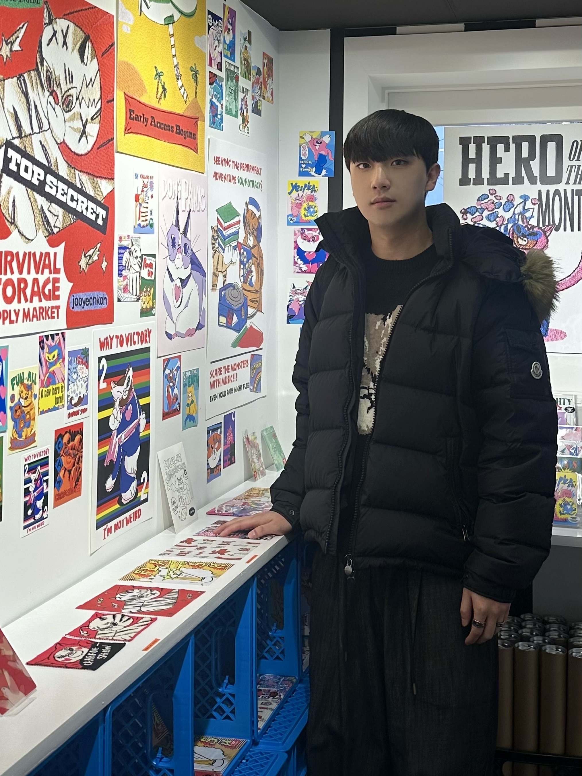 Maison Kitsune Big Fox Head Pullover Knit Navy 착용 스타일 - 1