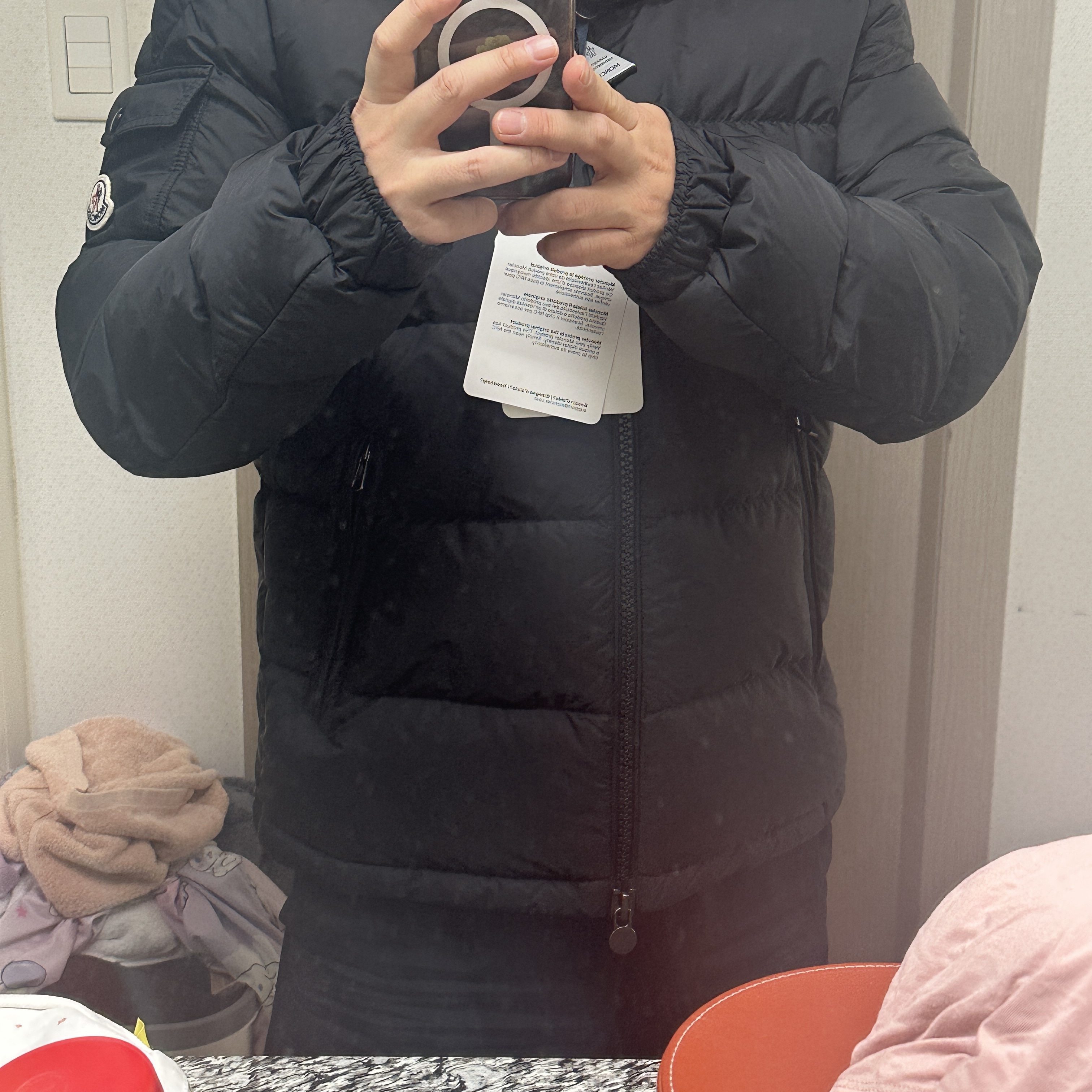 Moncler Mayaf Short Down Jacket Black - 24FW 착용 스타일 - 1